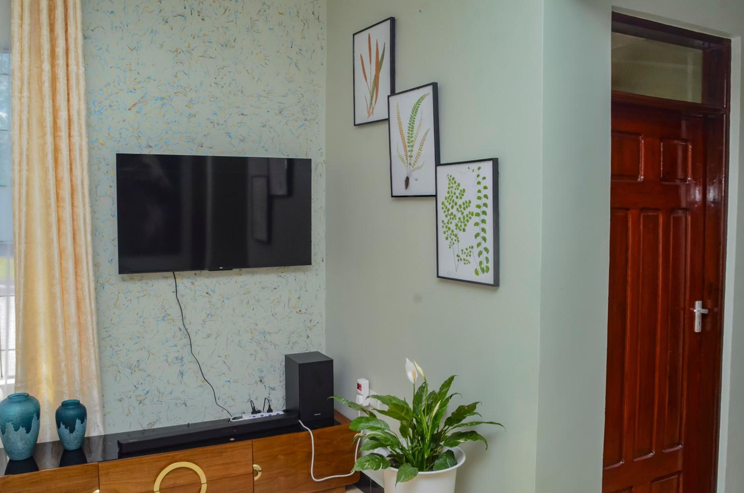 Jadea residence