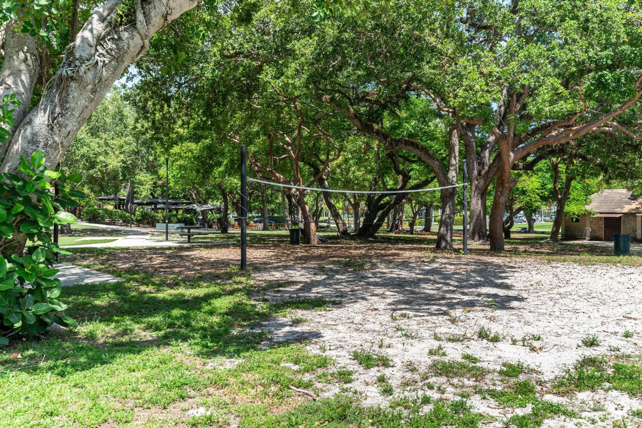 The Palms Coconut Grove 1 bedroom condo includes parking