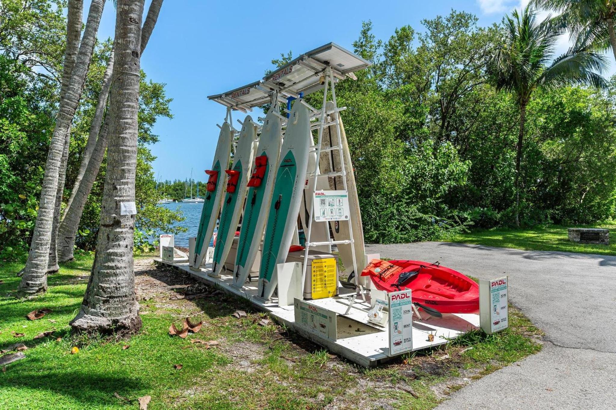 The Palms Coconut Grove 1 bedroom condo includes parking