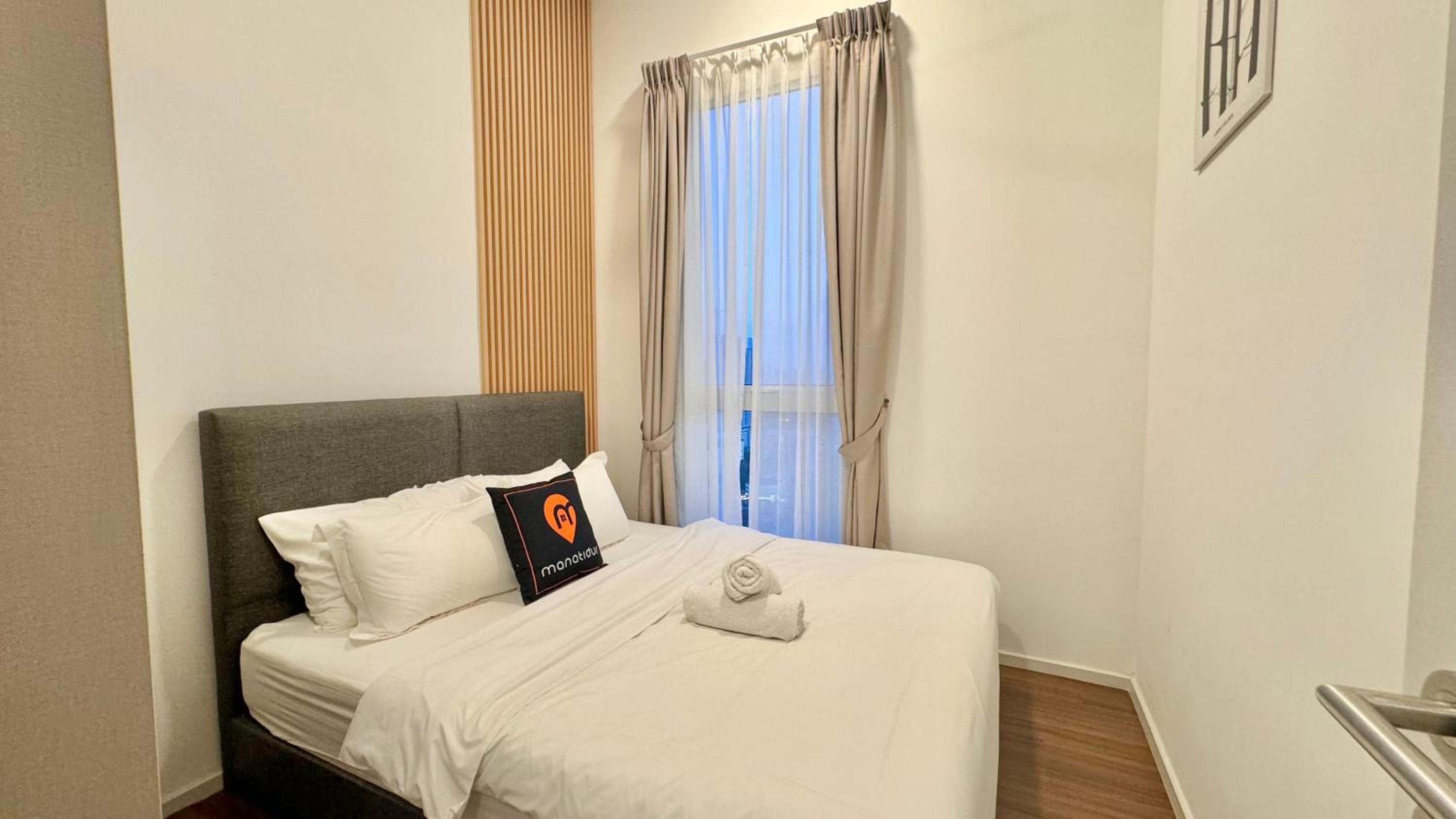 UNA Serviced Apartment by manatidur