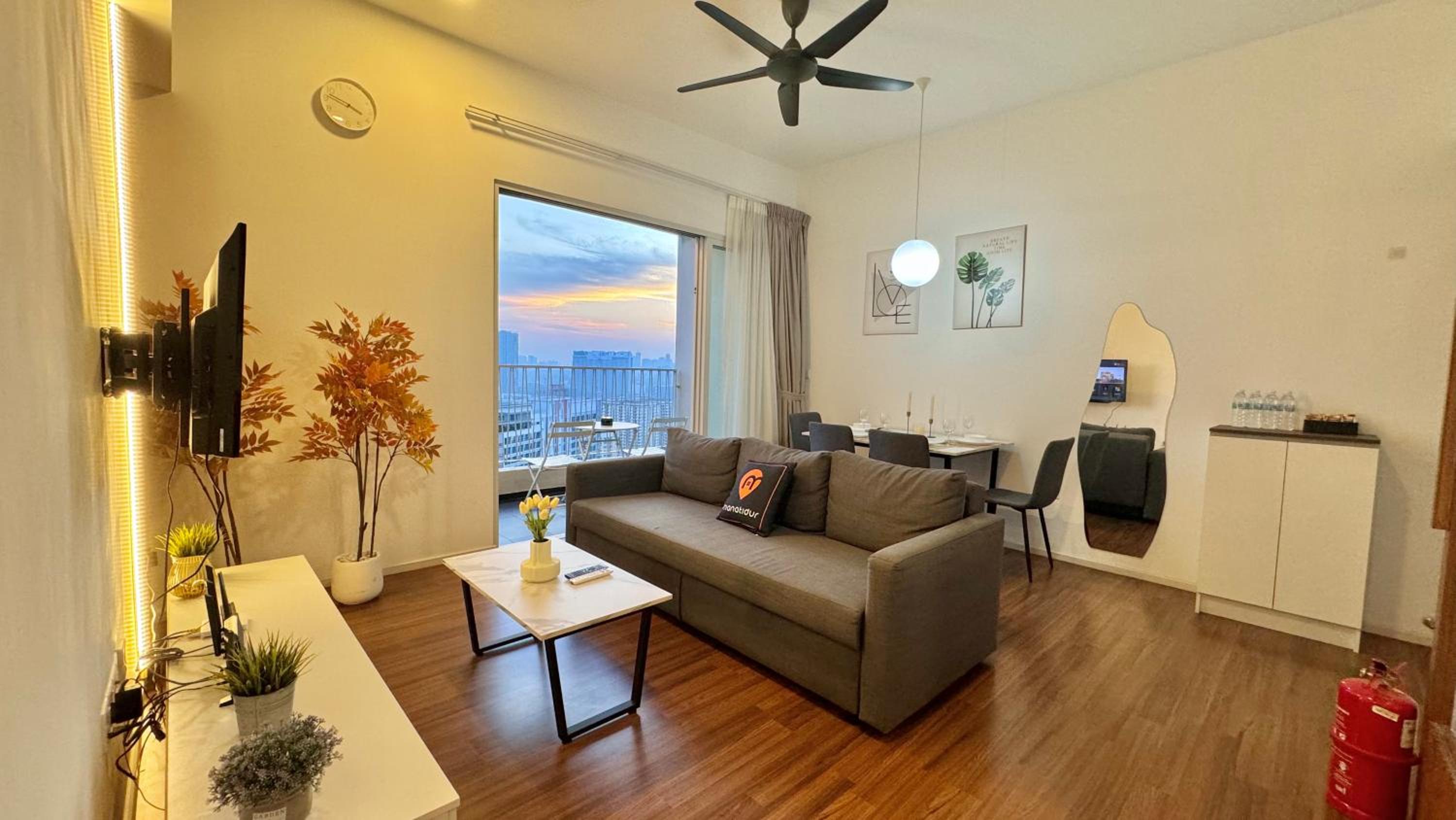 UNA Serviced Apartment by manatidur