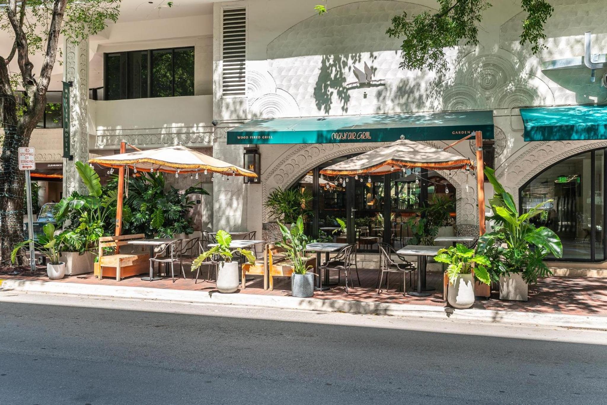 The Palms Coconut Grove 1 bedroom condo includes parking