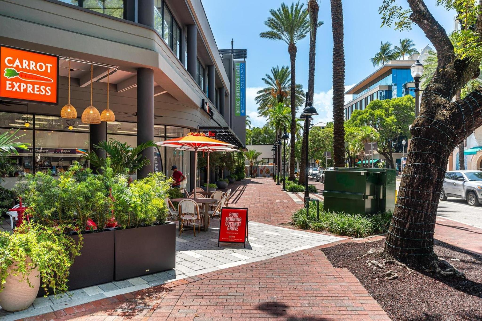 The Palms Coconut Grove 1 bedroom condo includes parking