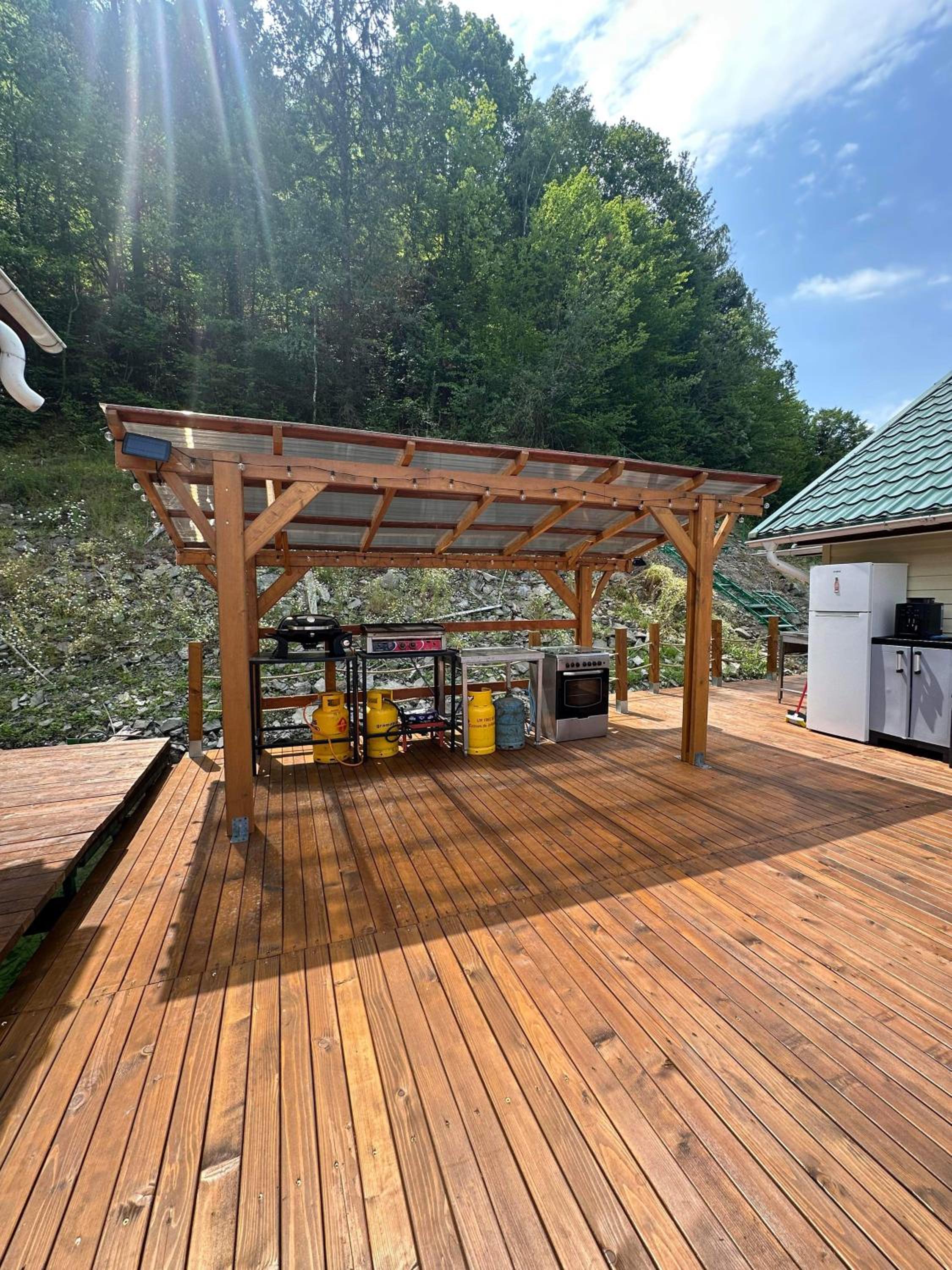 Lake Cabin Bicaz view 4