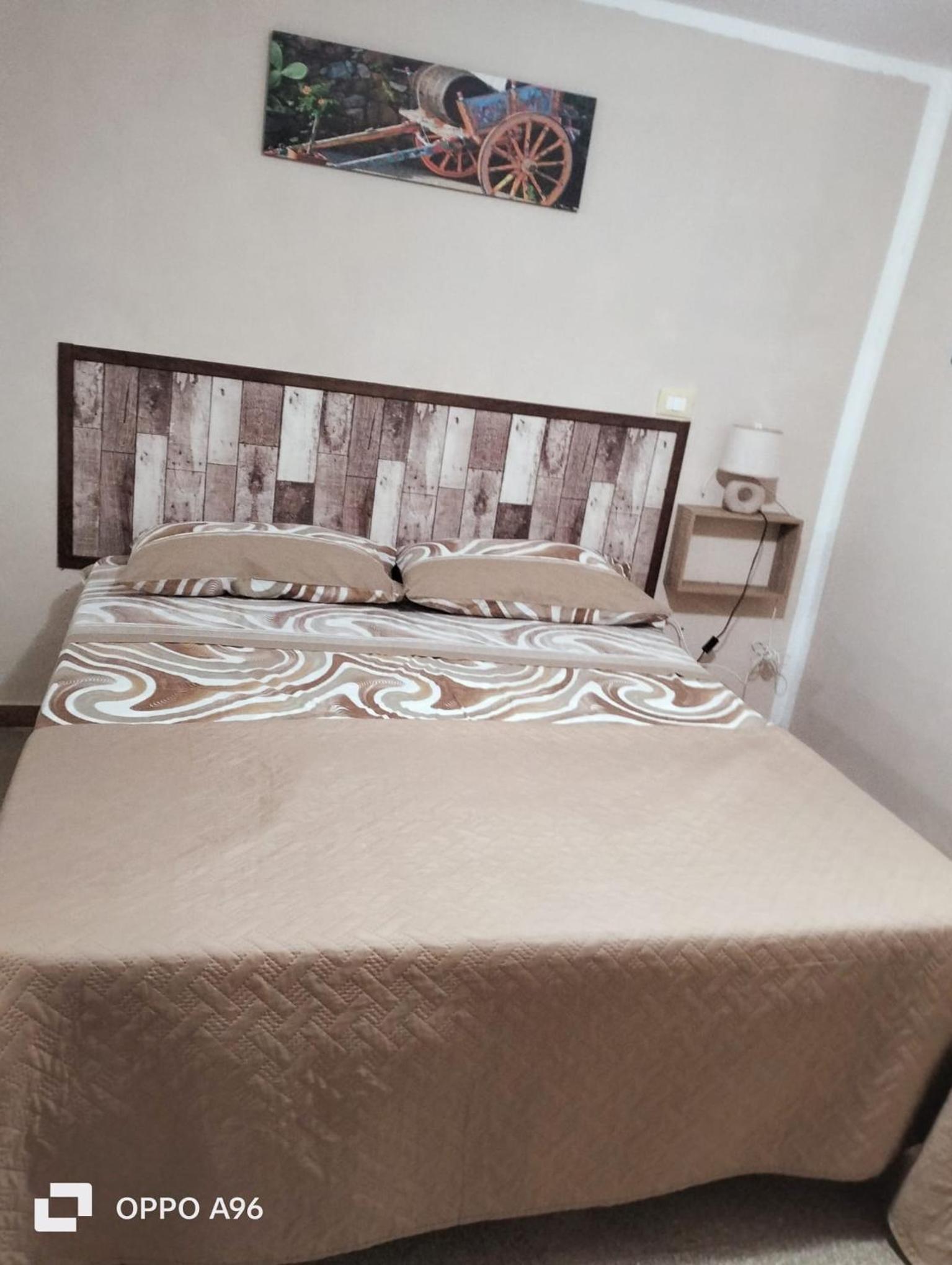 LA TERRAZZA SUL MARE monolocale con terrazza vicino aereoporto&mare SICILIAN VINTAGE STYLE BEACH HOUSE photo 2