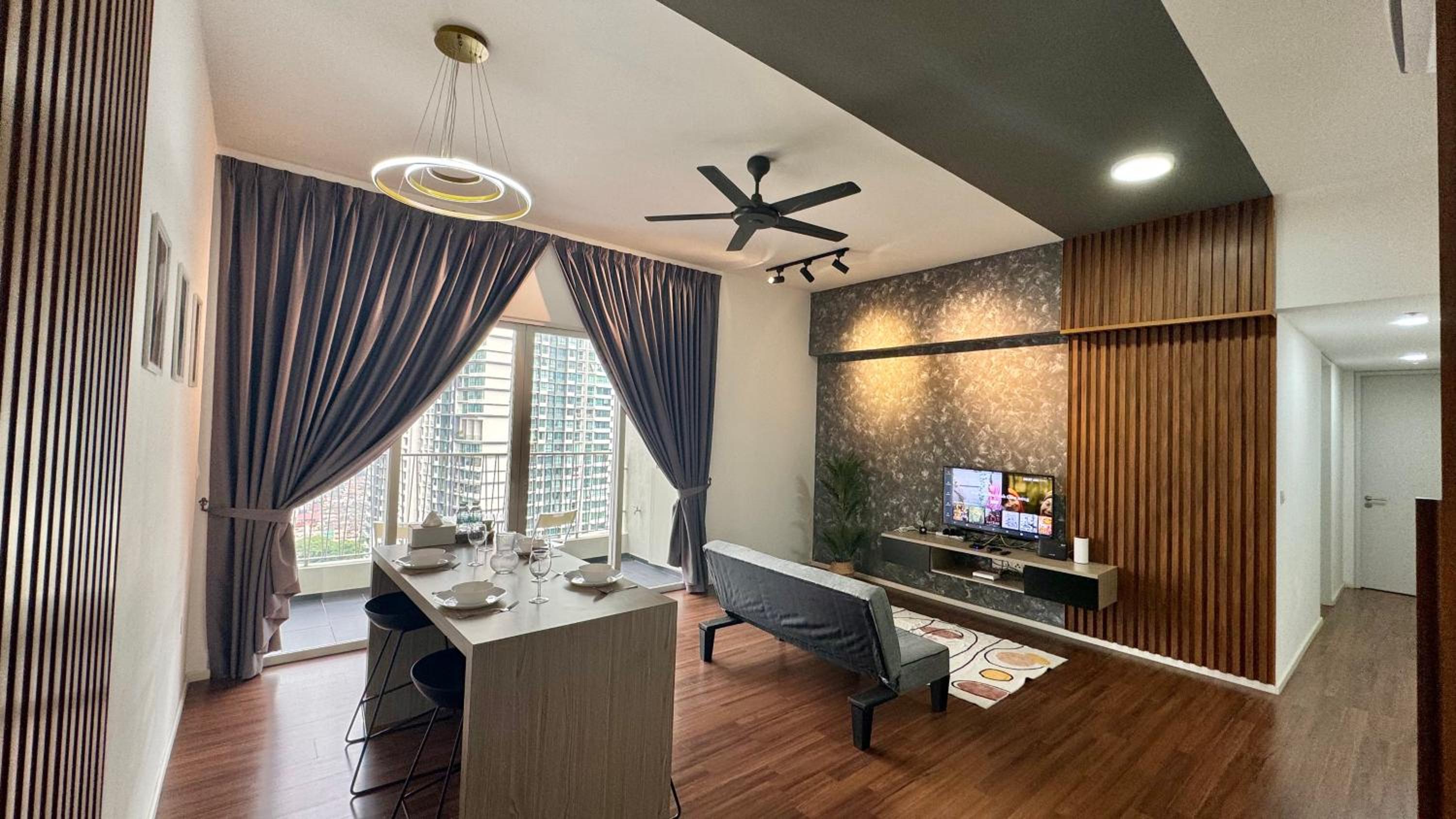 UNA Serviced Apartment by manatidur