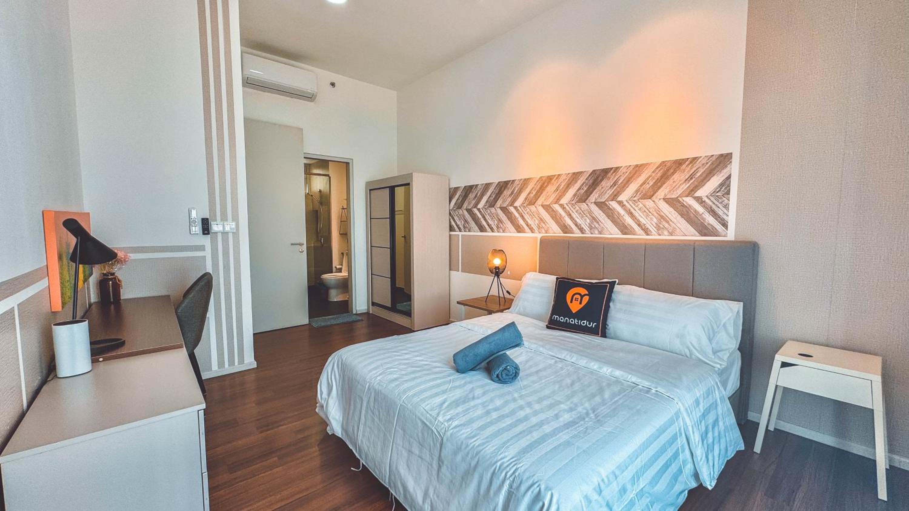 UNA Serviced Apartment by manatidur