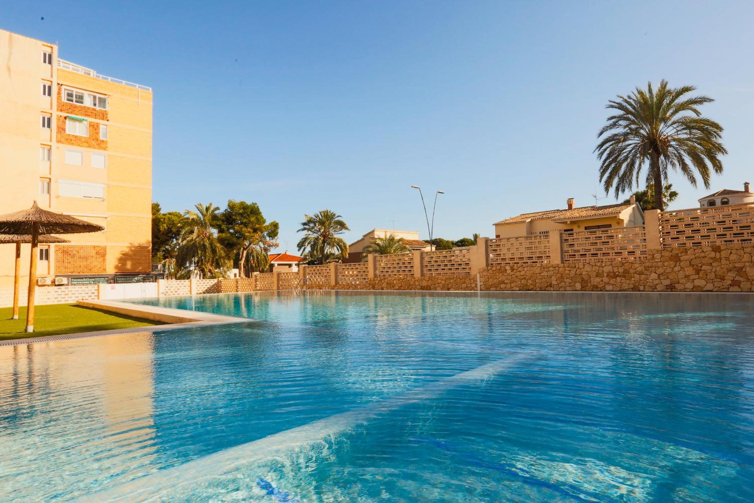 SemilaSol LA ZENIA Apartment