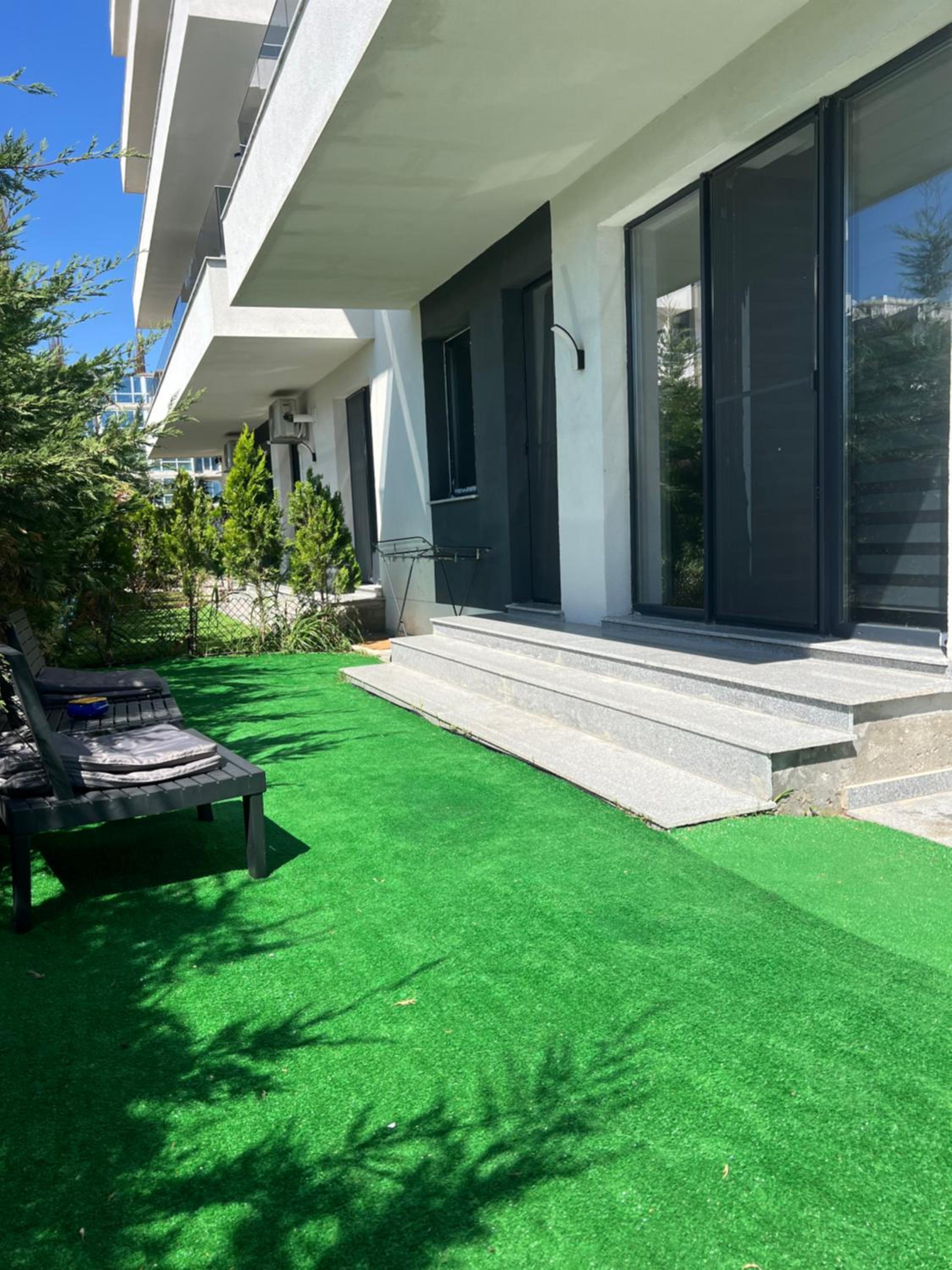 Sea Breeze Terrace