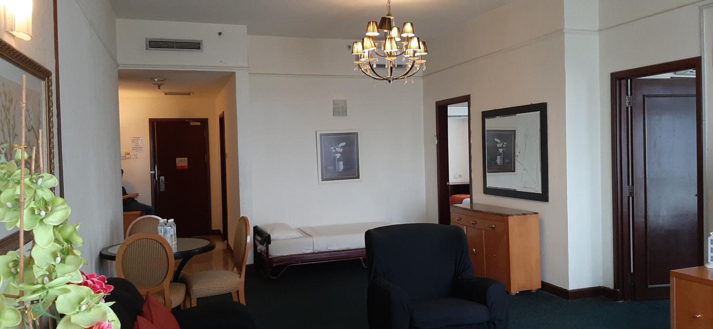 Marvelous Service Apartment Times Square kl