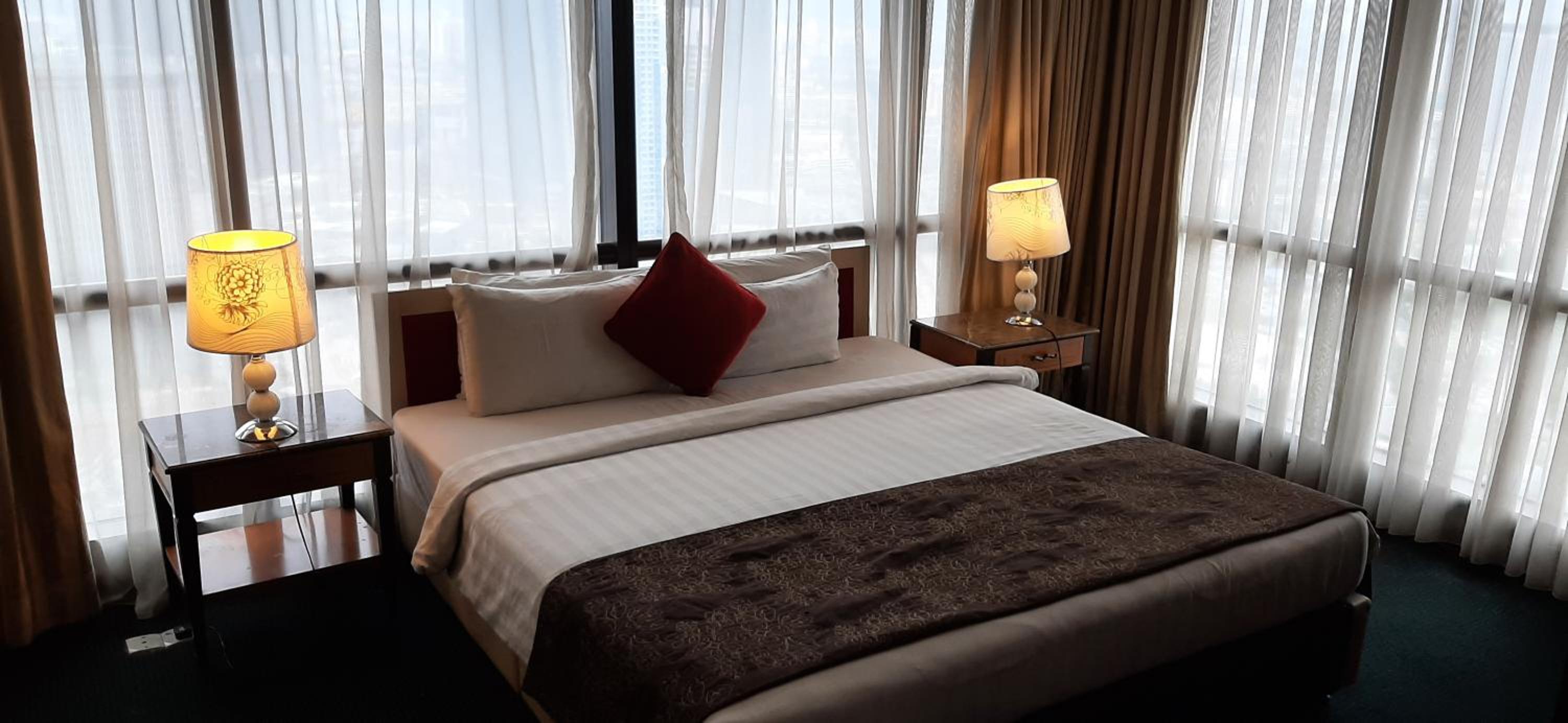 Marvelous Service Apartment Times Square kl