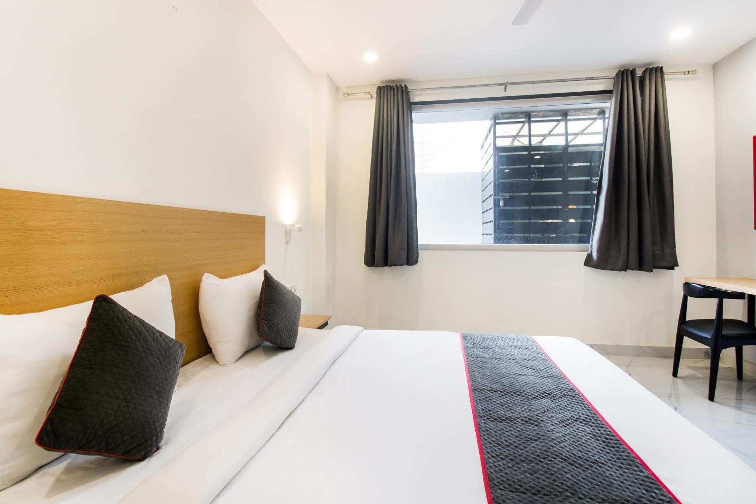 Hotel O Legend's residency