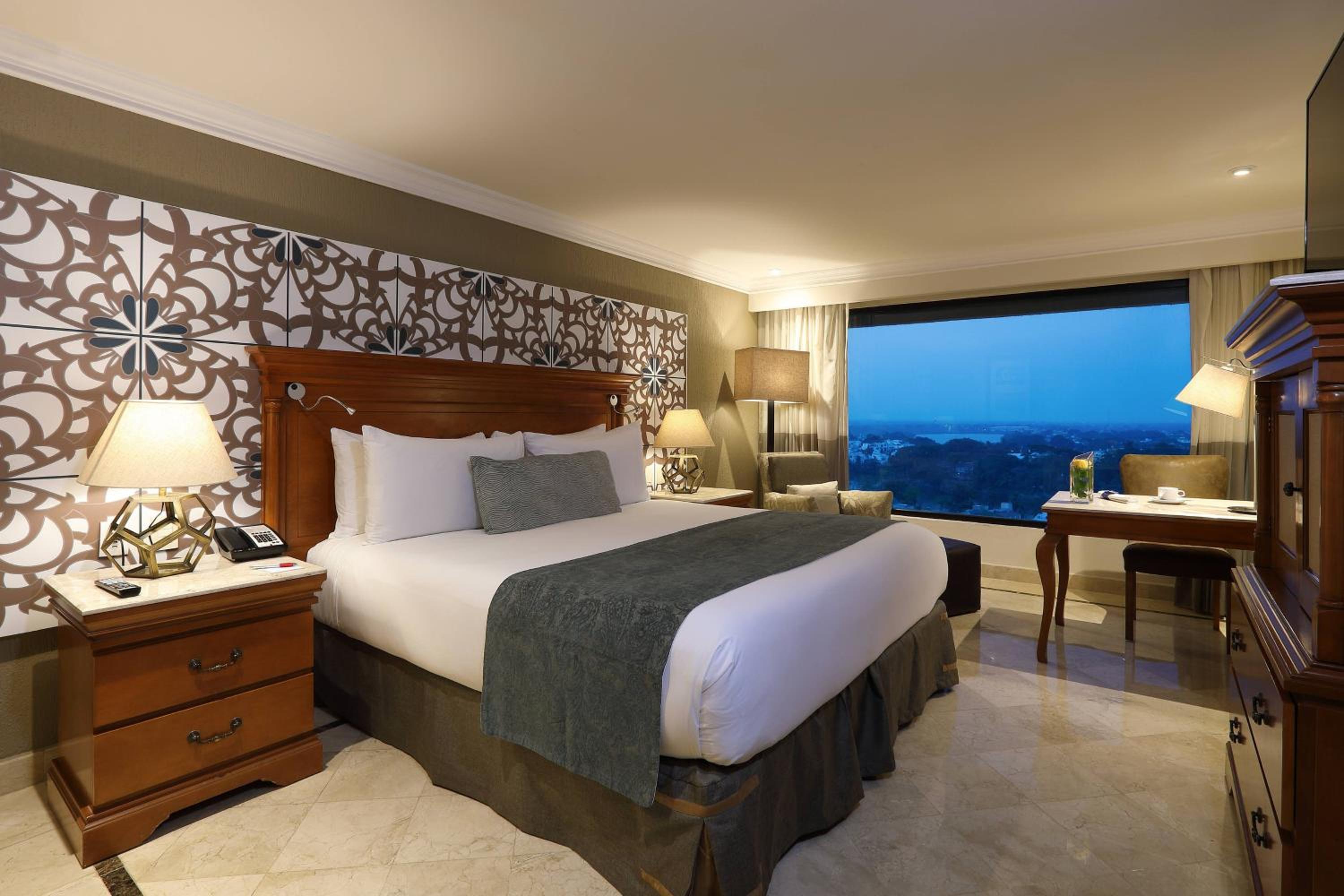 Villahermosa Vacations - Villahermosa Marriott Hotel - Property Image 3
