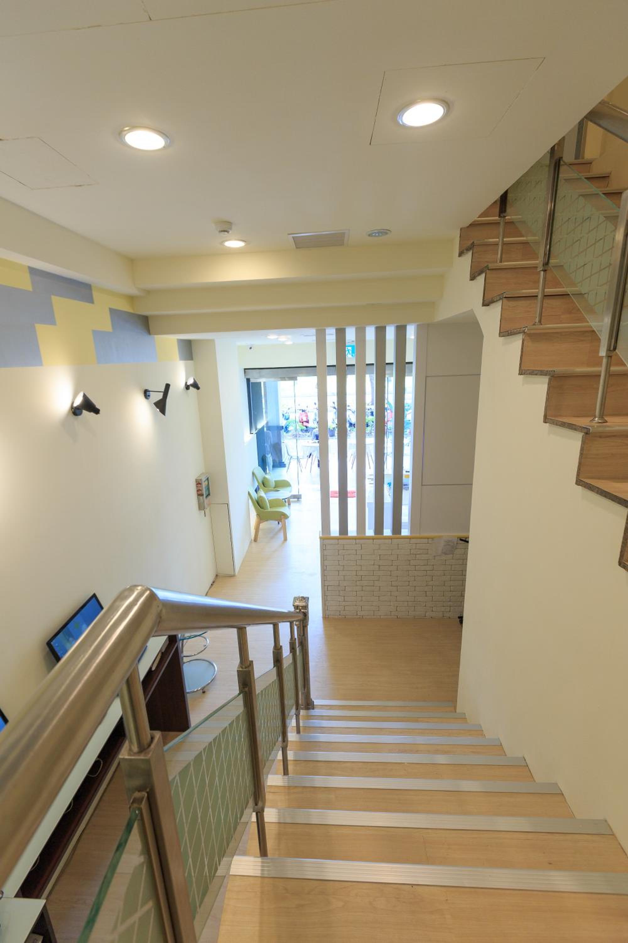 Travelyoung Hotel