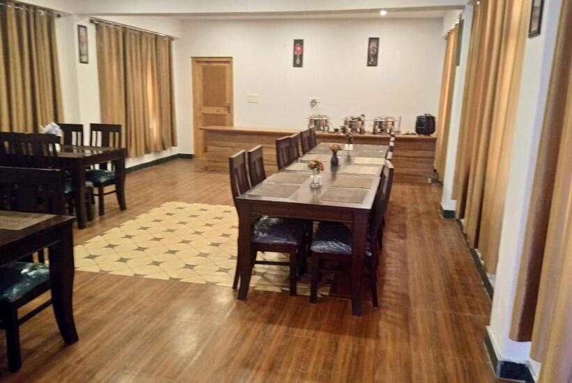 Photo 12
