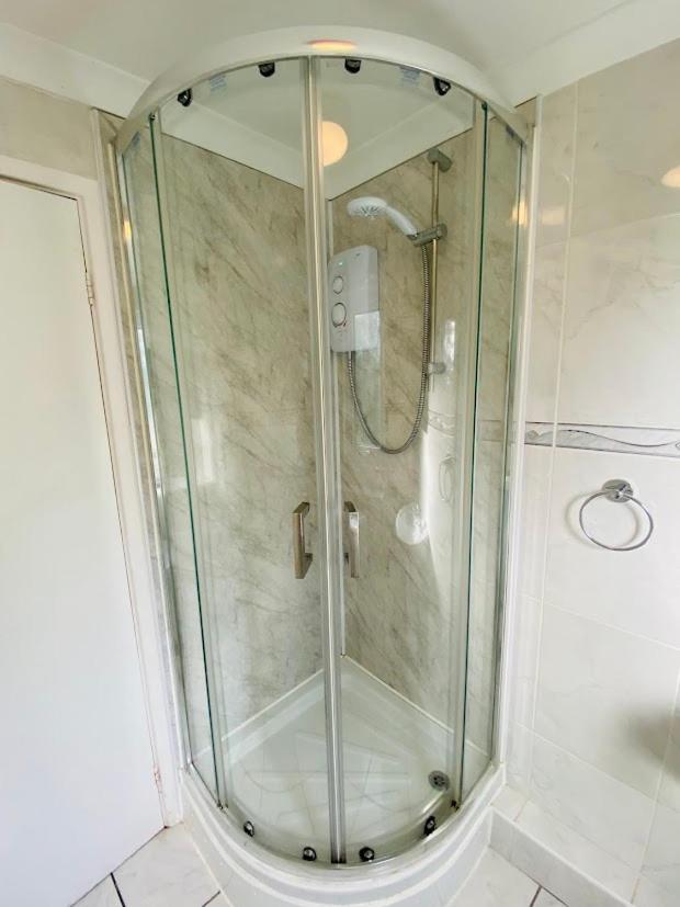 Freshwater Bay holiday Chalet