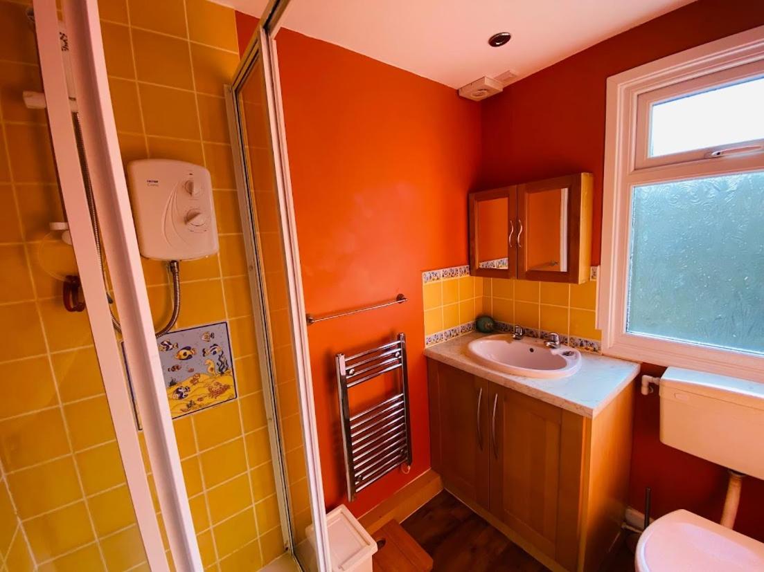 Freshwater Bay holiday Chalet