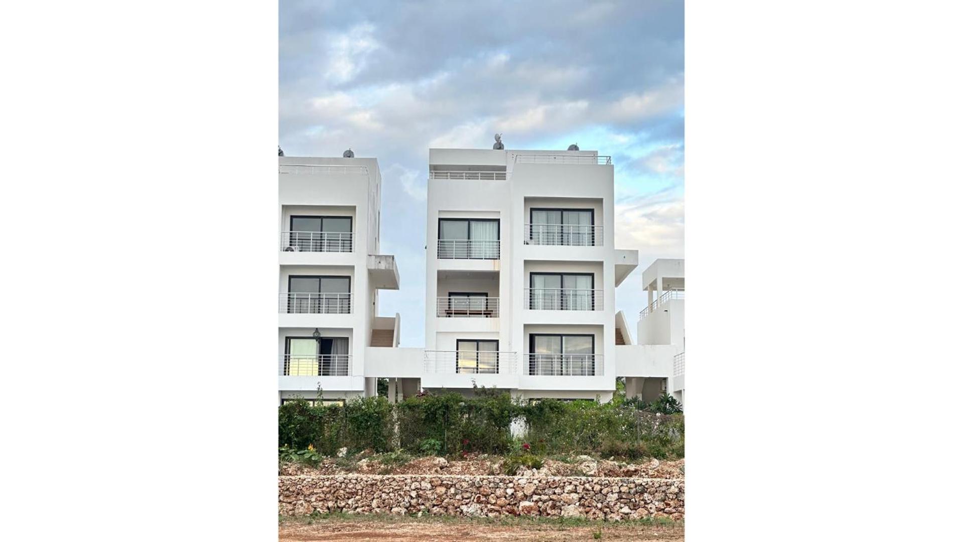 Bahari Breeze Suites
