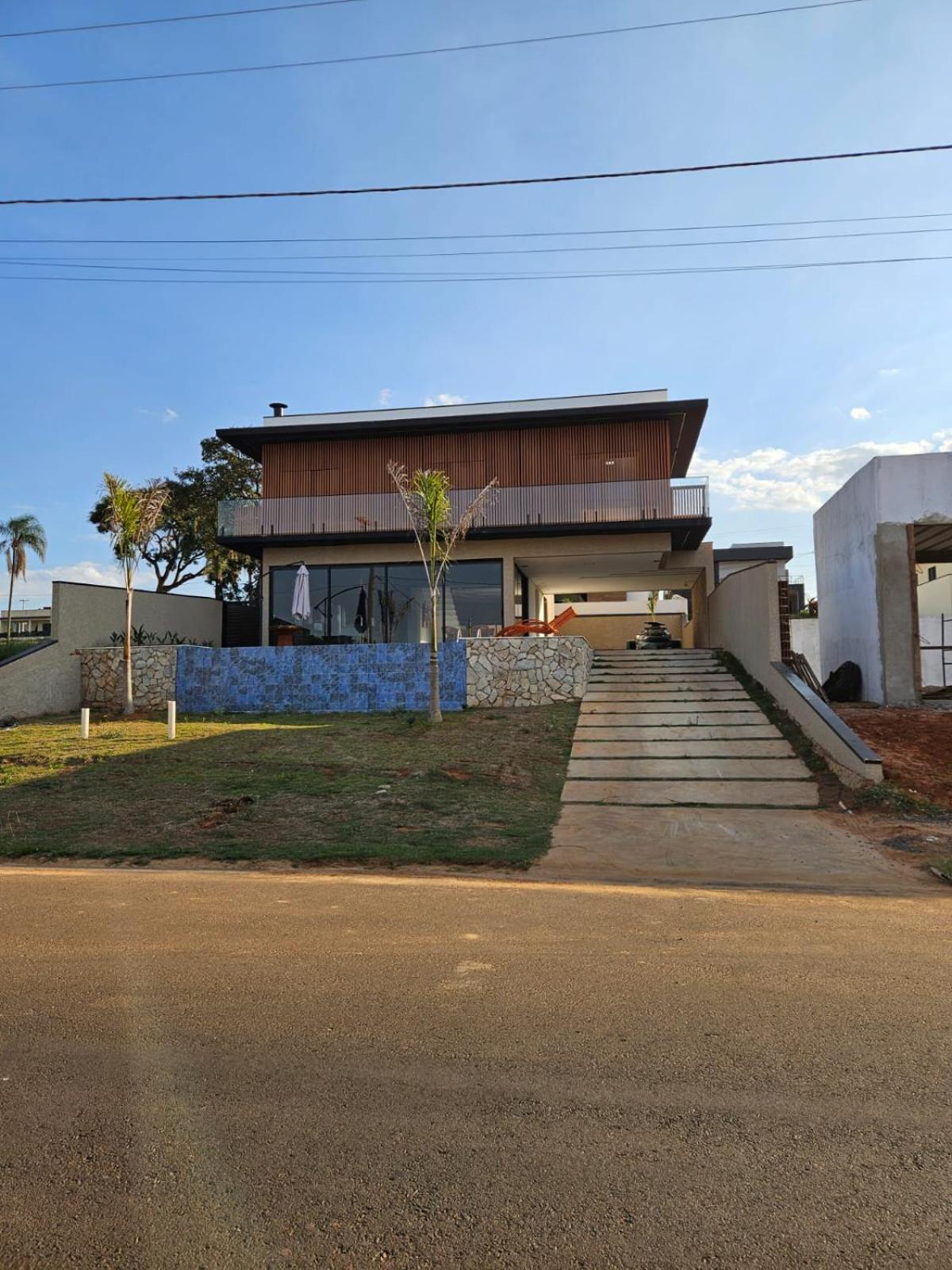 Casa de Alto Padrão na Represa de Avaré