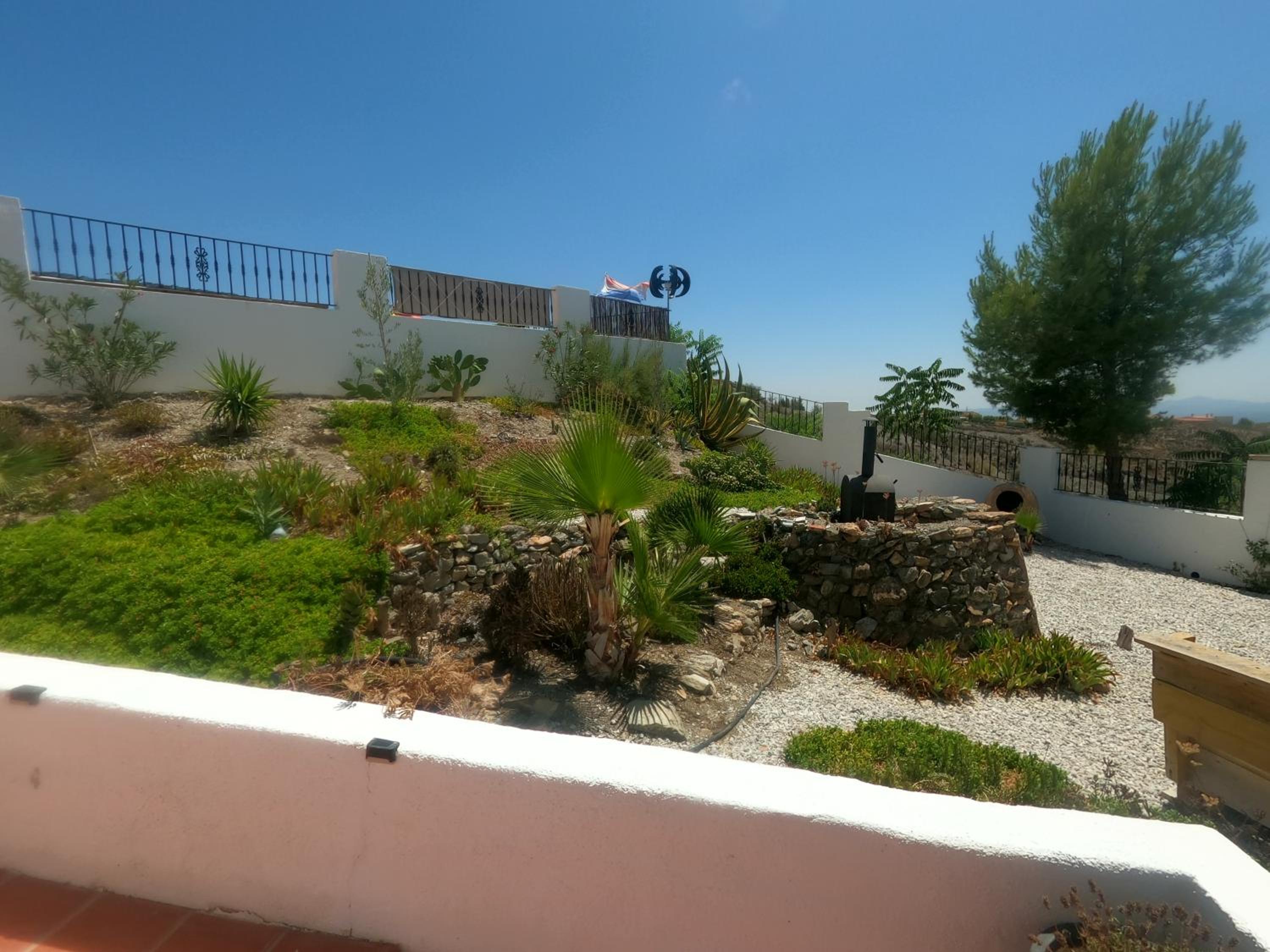 Cortijo naturista con vistas-clothing optional