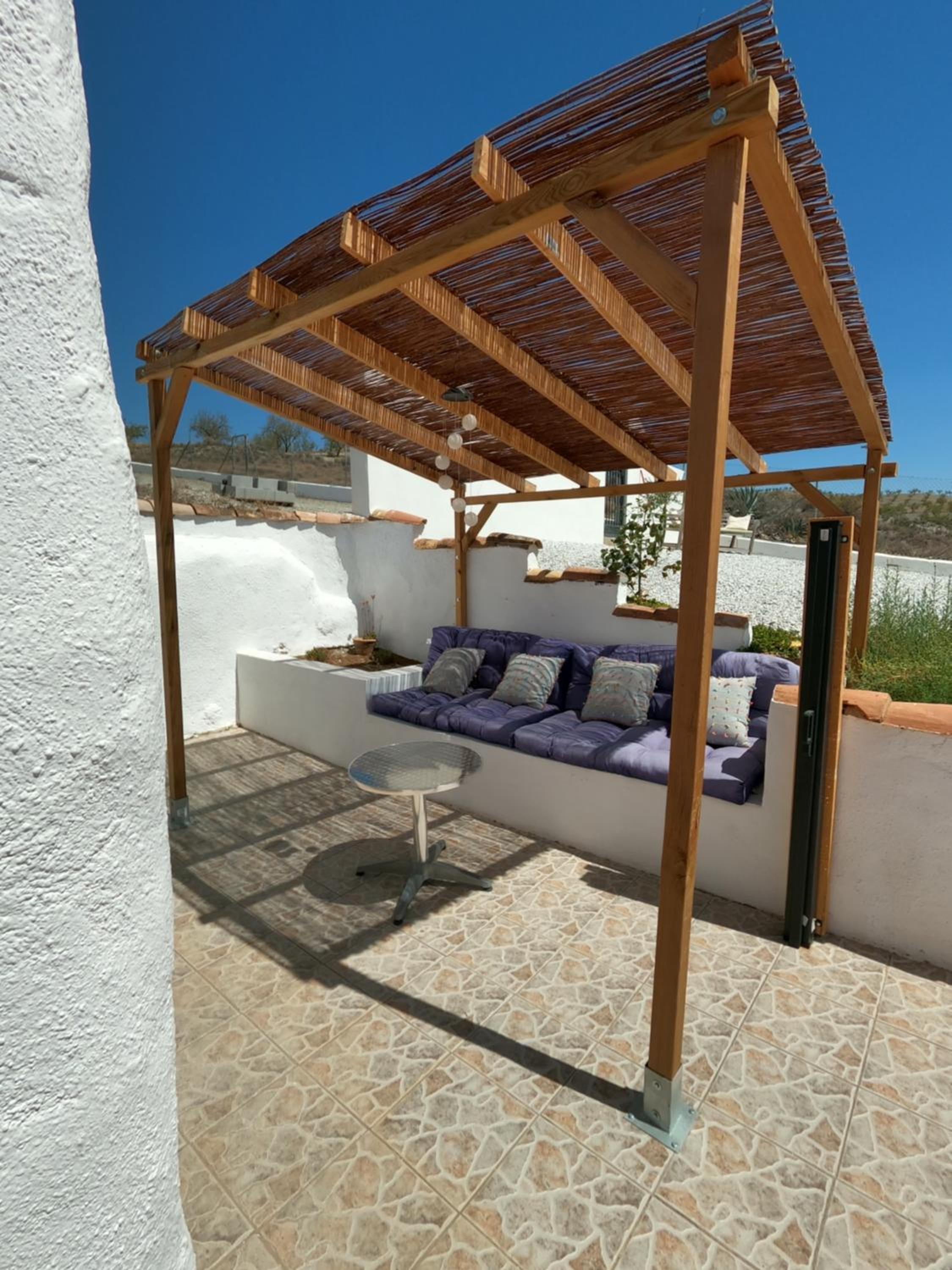 Cortijo naturista con vistas-clothing optional