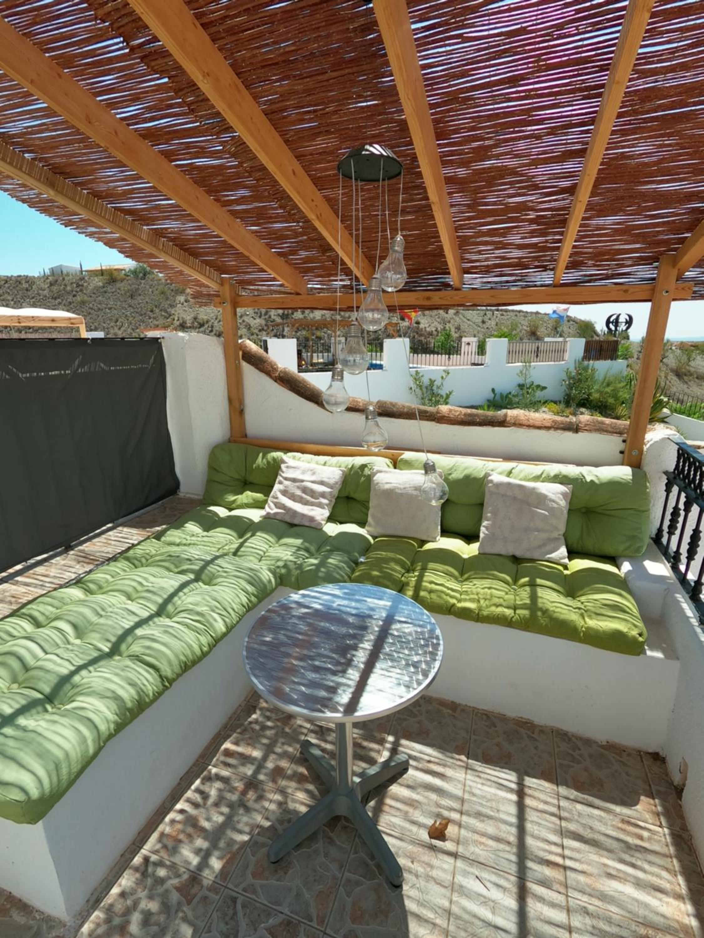 Cortijo naturista con vistas-clothing optional