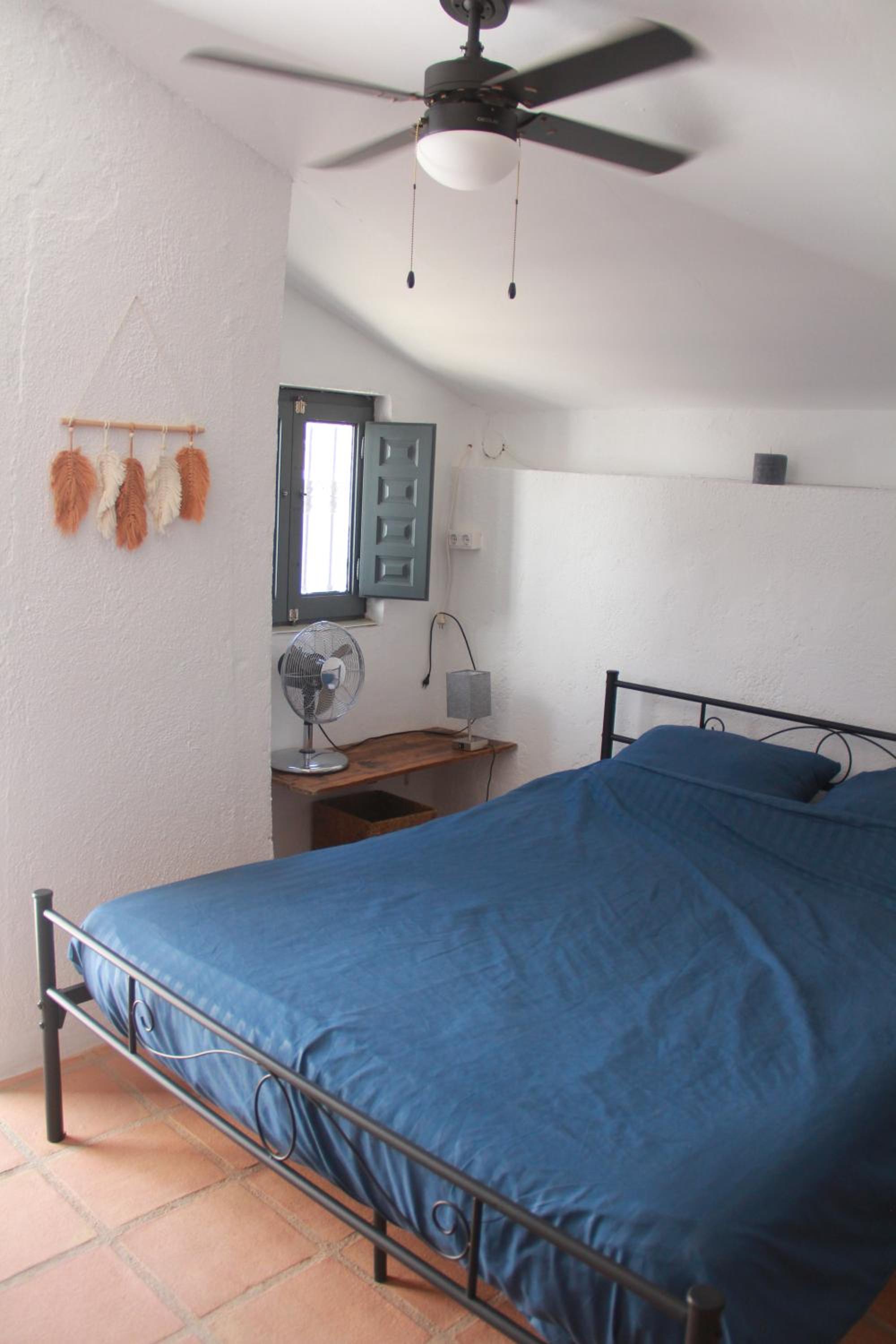 Cortijo naturista con vistas-clothing optional