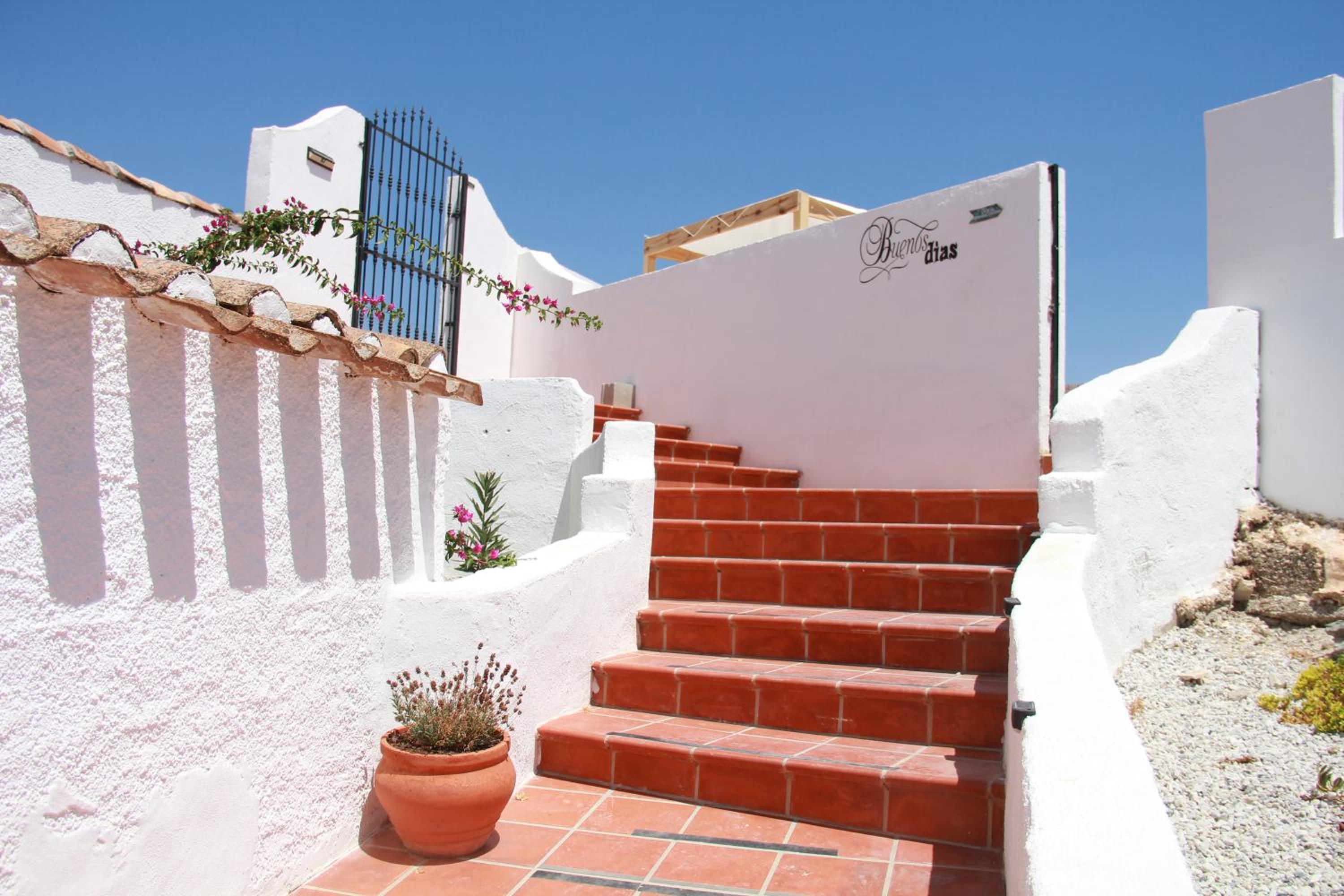 Cortijo naturista con vistas-clothing optional