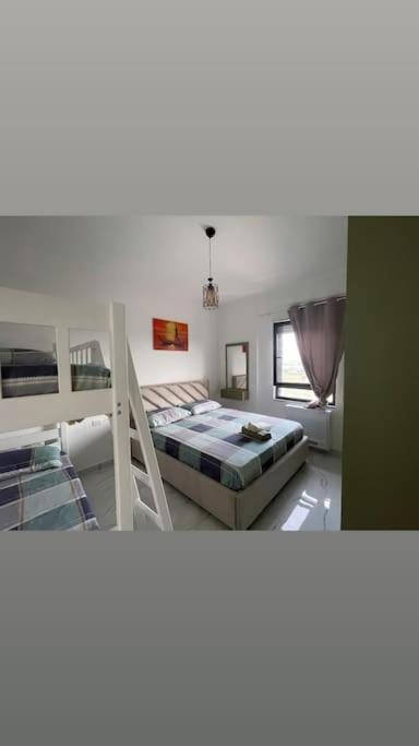 Relax apartment, Side Sea View, Golem, Albania