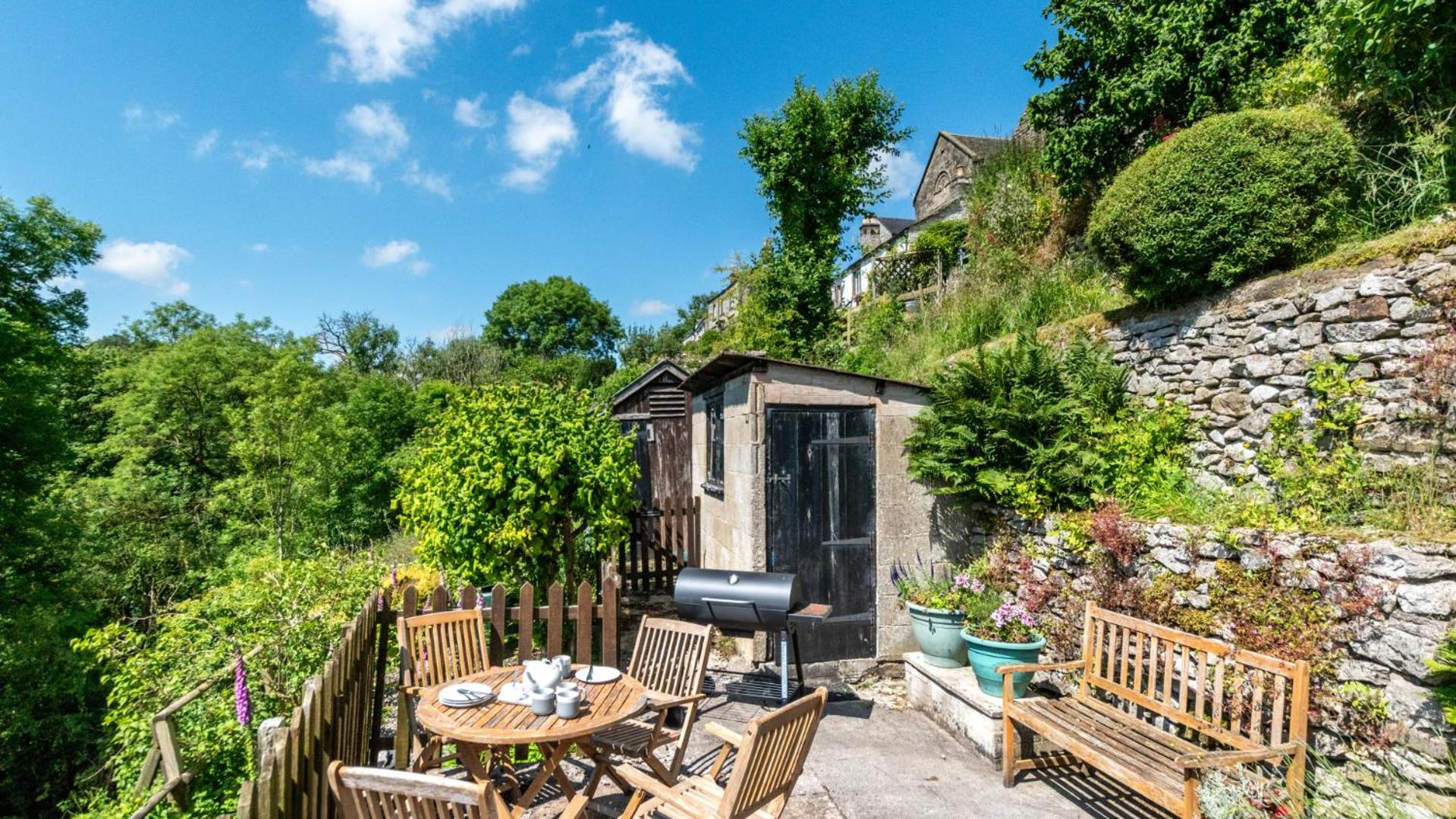 3 Bed in Bakewell oc-dckno