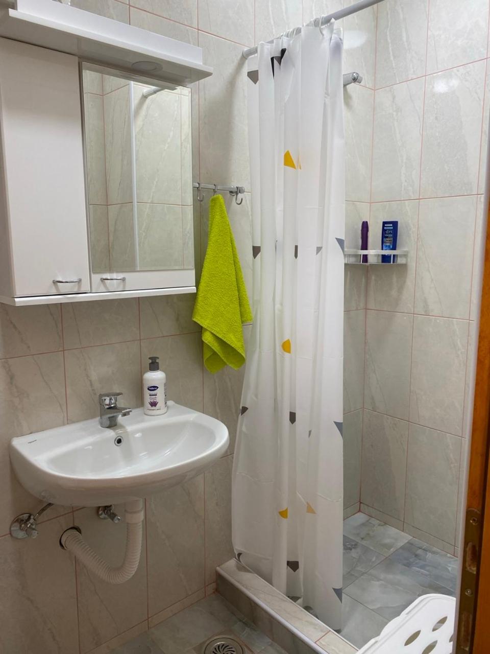Apartmani Jelica FREE PARKING view 2