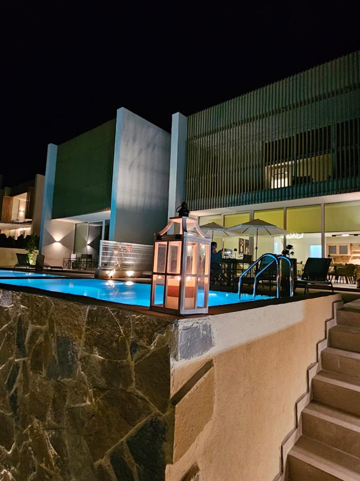 Villa Ostriche Green Coast Palase