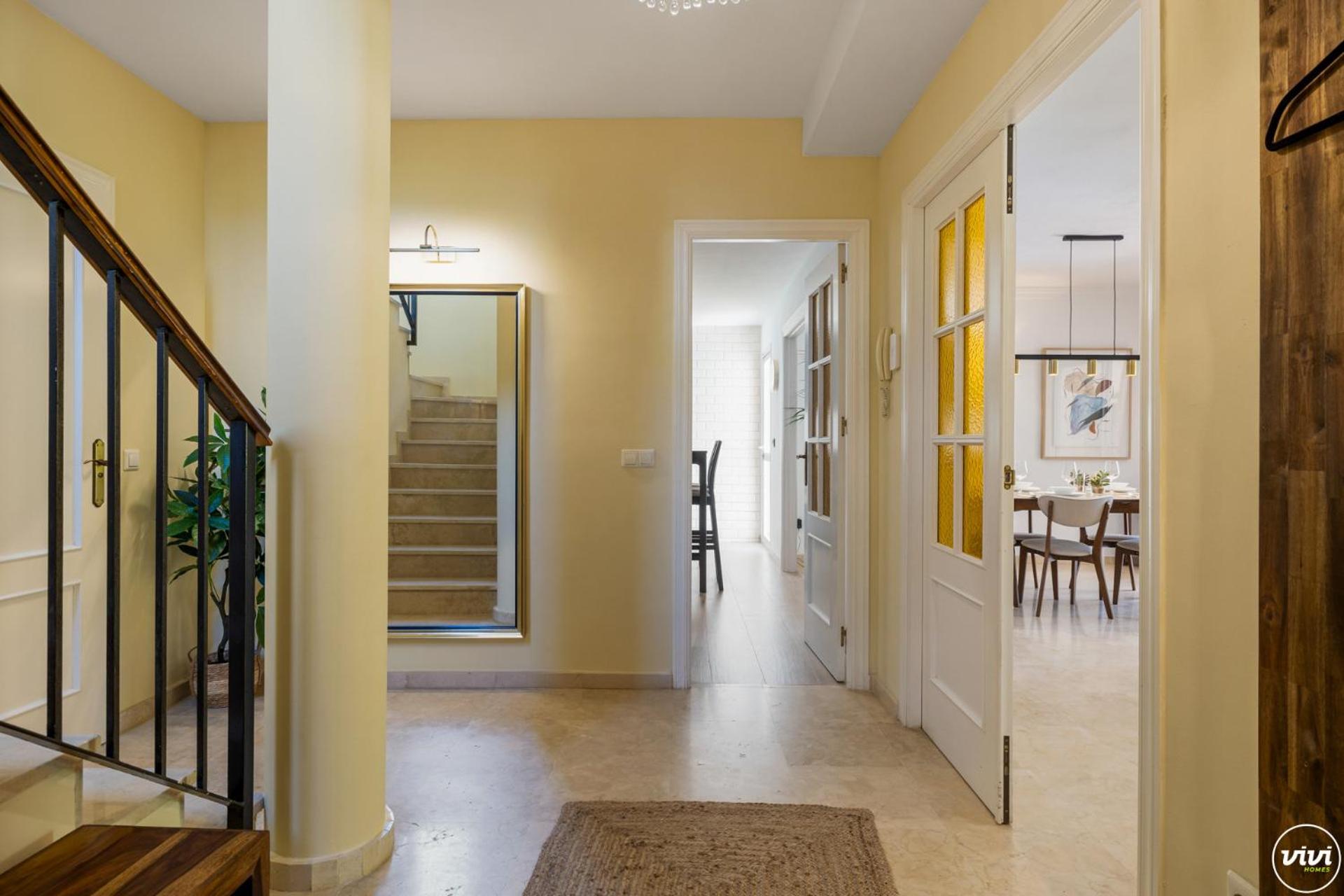ViVi Homes -Villa Alpetona Private Pool, Garden & Terrace