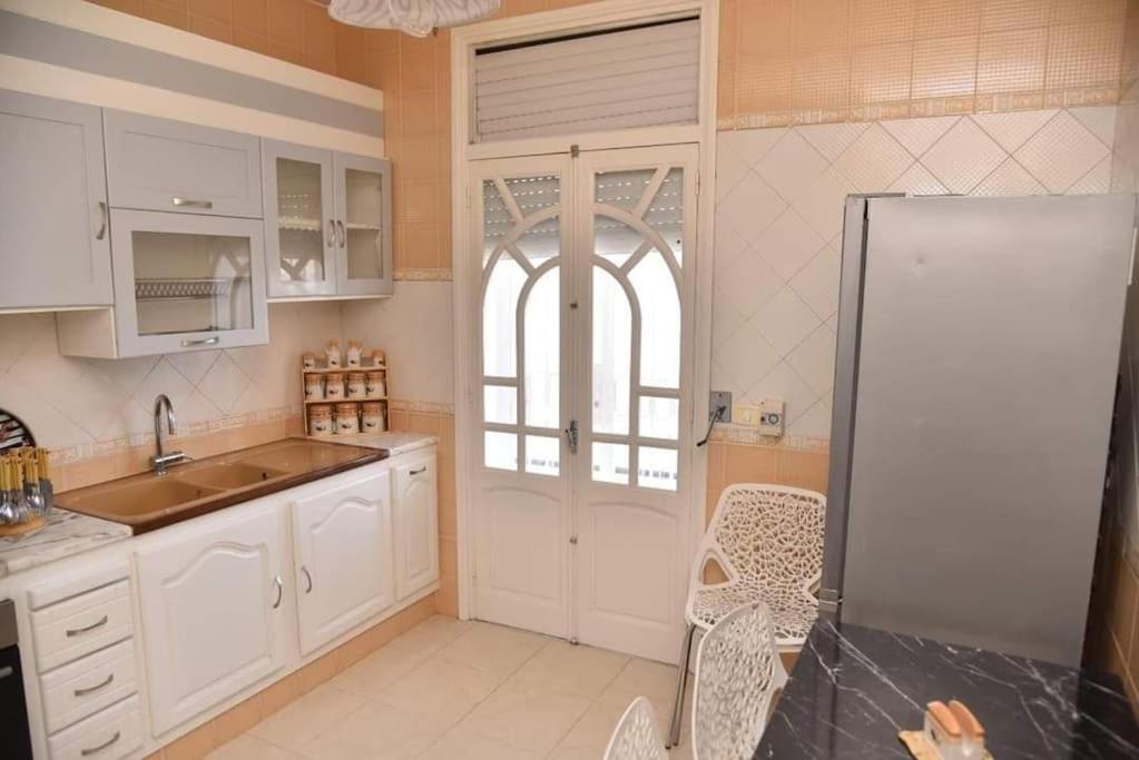 Jolie appartement Route de Tunis Sfax view 2
