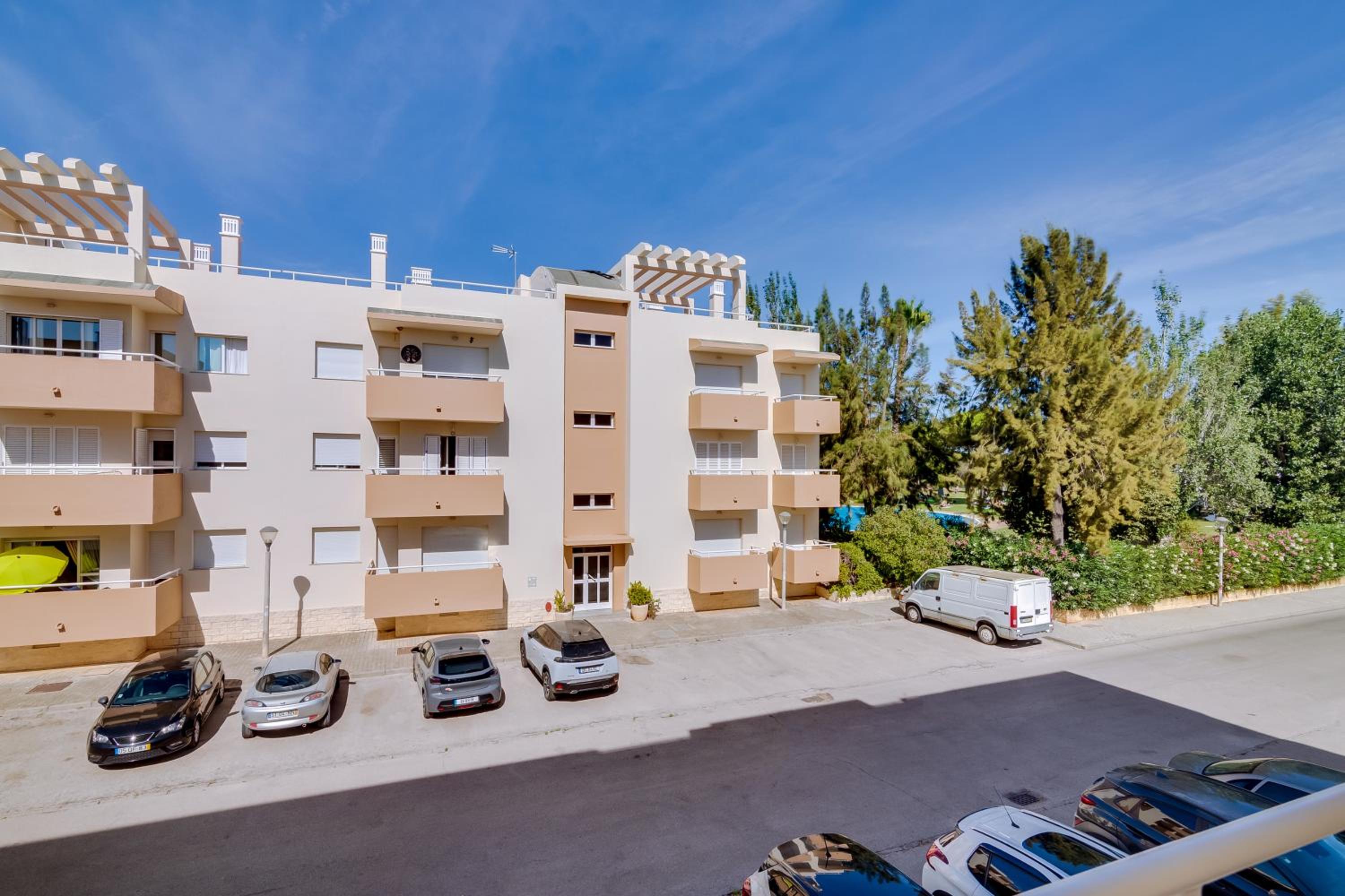 Apartamento Al Sakia 2bdr com piscina e ar condicionado view 2