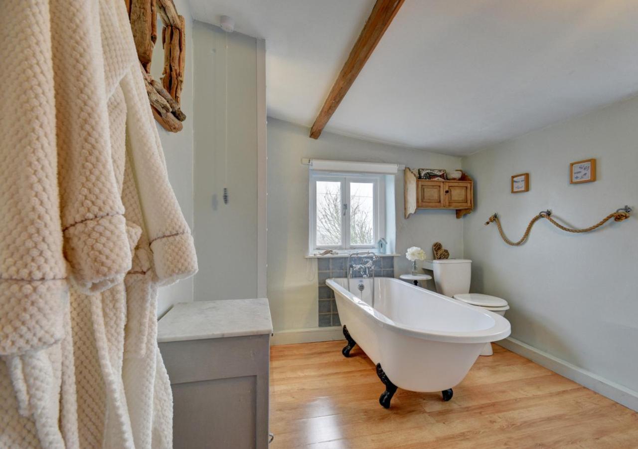 2 Bed in Instow oc-ingle