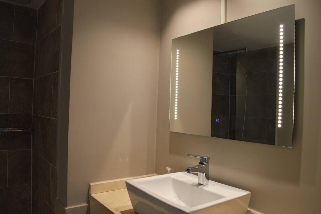 Residencia majestuosa en Marinas Golf, Tigre