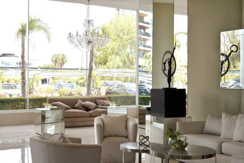 Residencia majestuosa en Marinas Golf, Tigre
