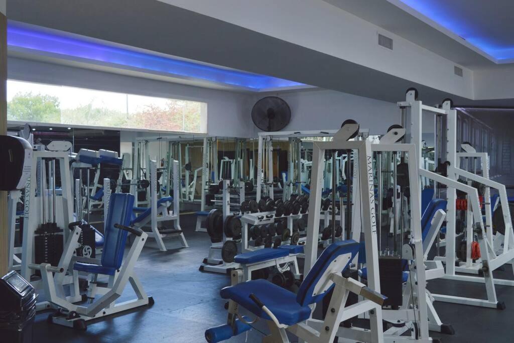 Residencia majestuosa en Marinas Golf, Tigre