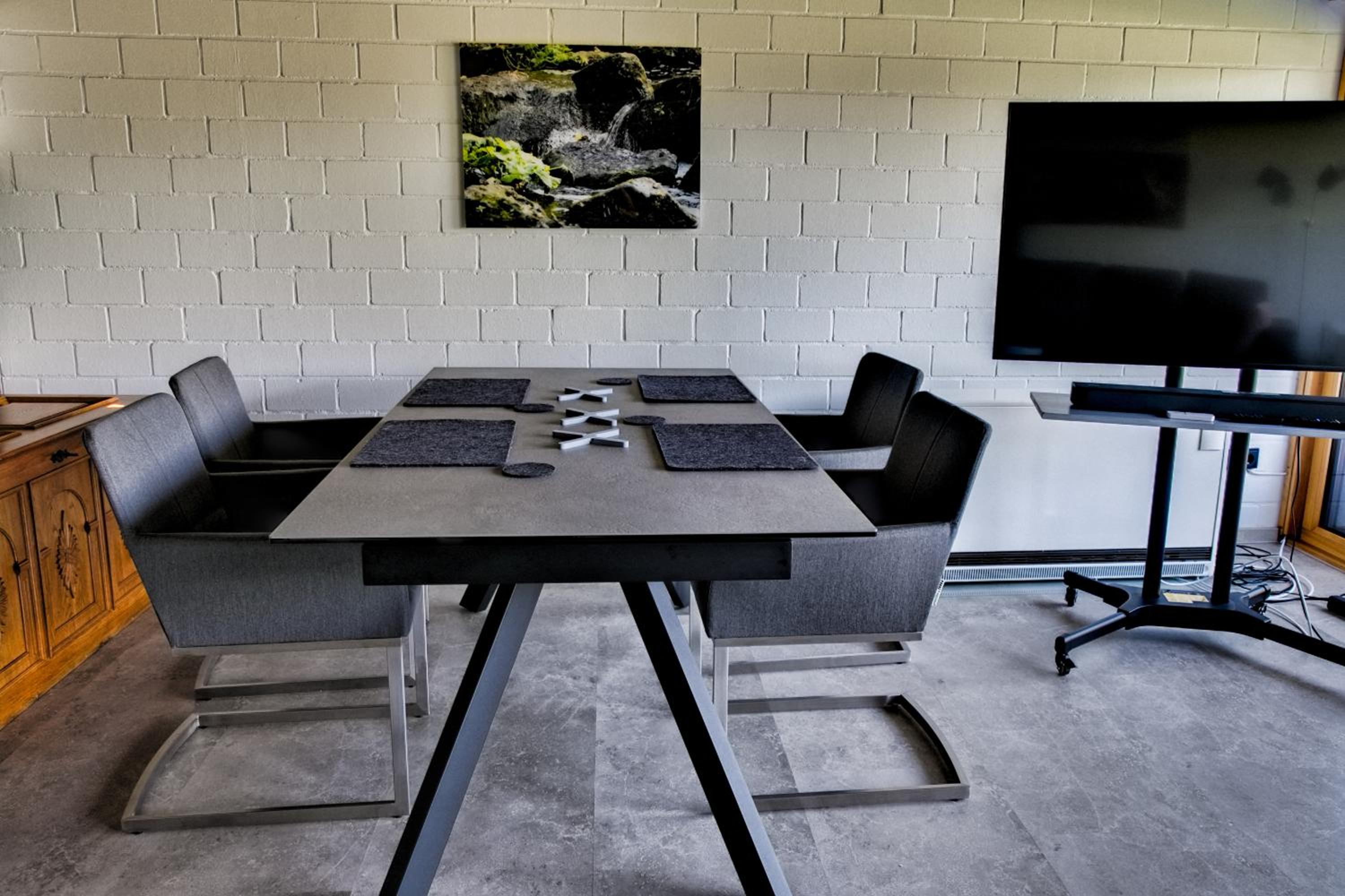 meeting & event spaces