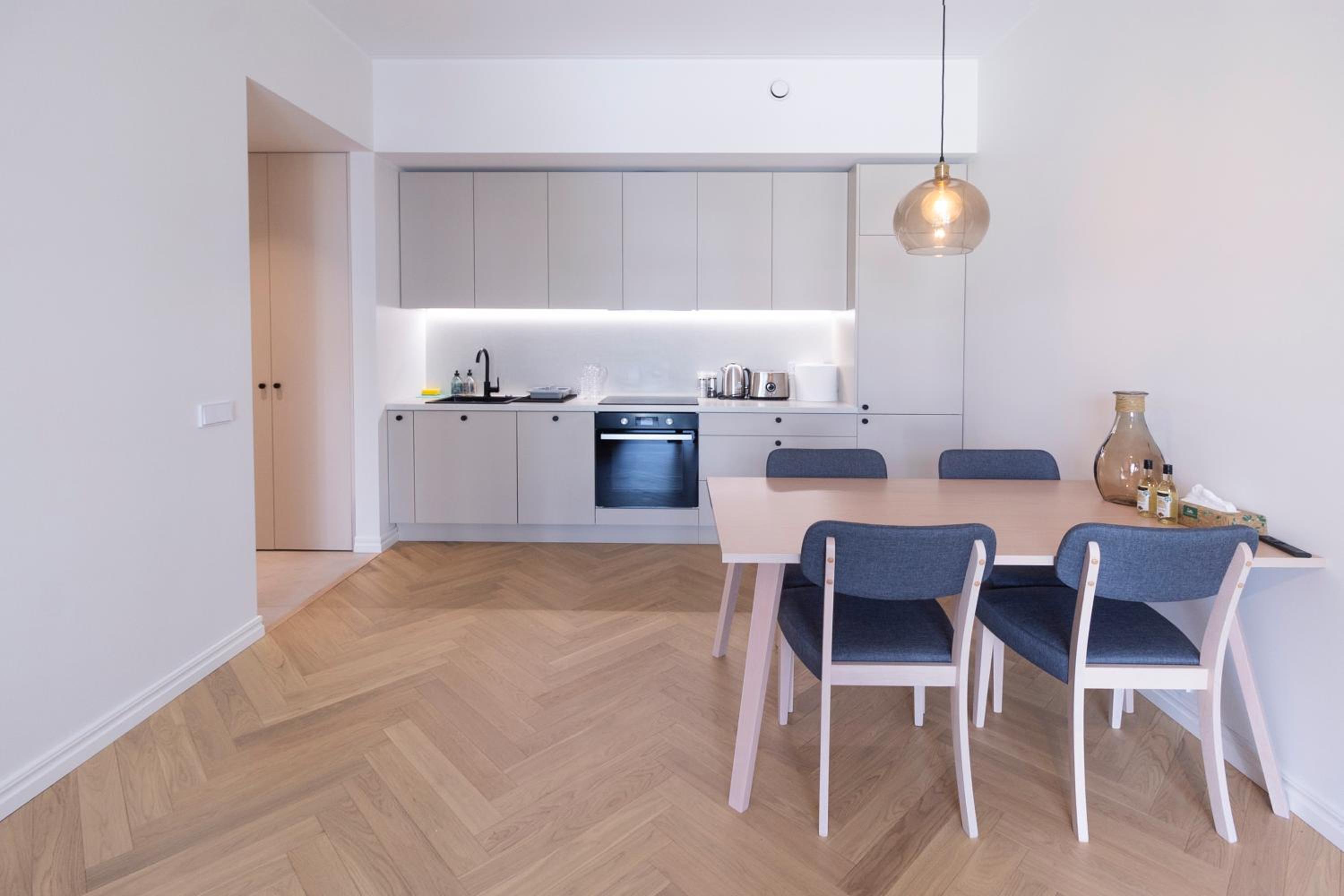 Revalia Lastekodu-Odra Bus Station Airport Apartments