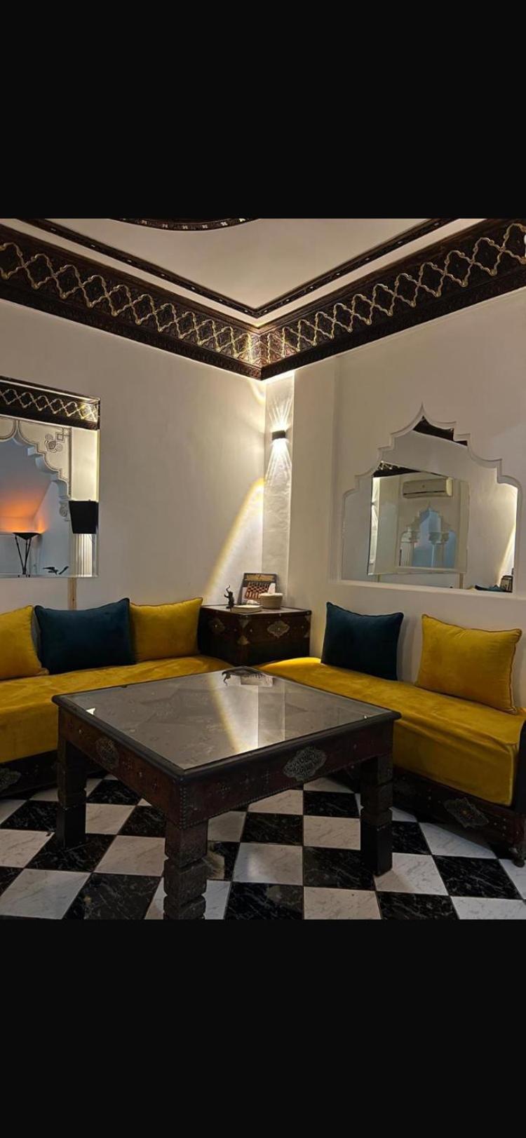 lounge