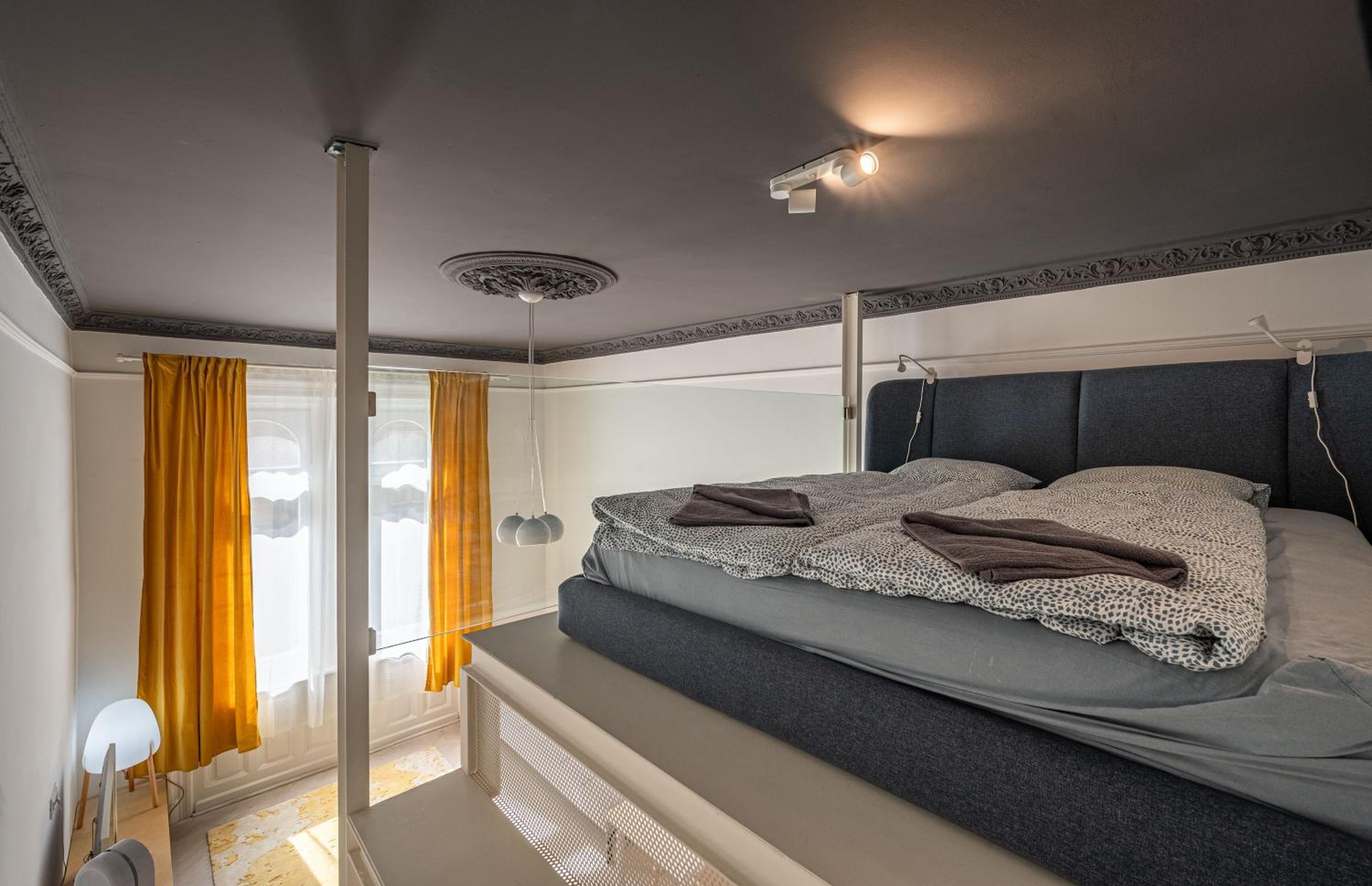Soho Apartments