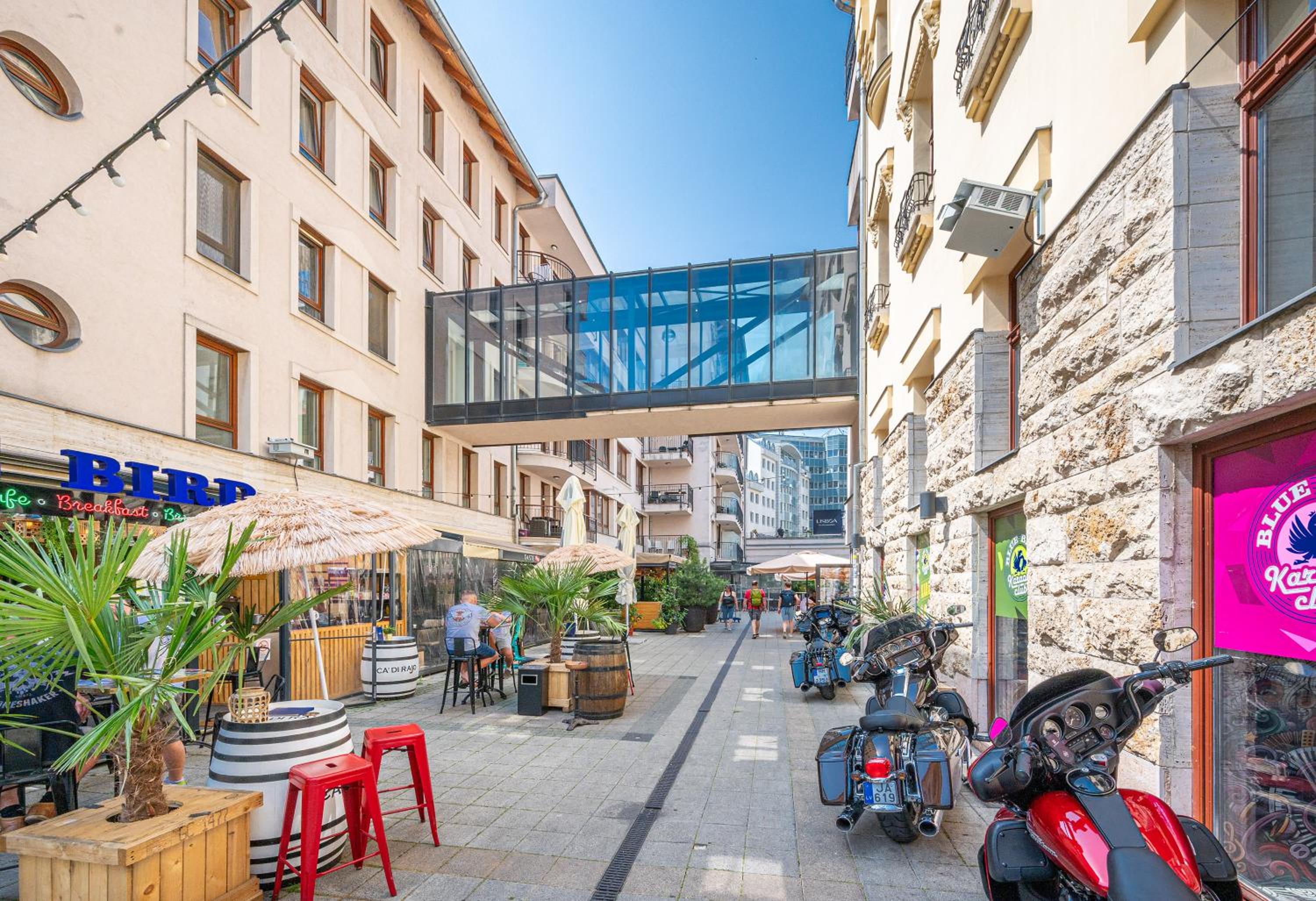 Soho Apartments
