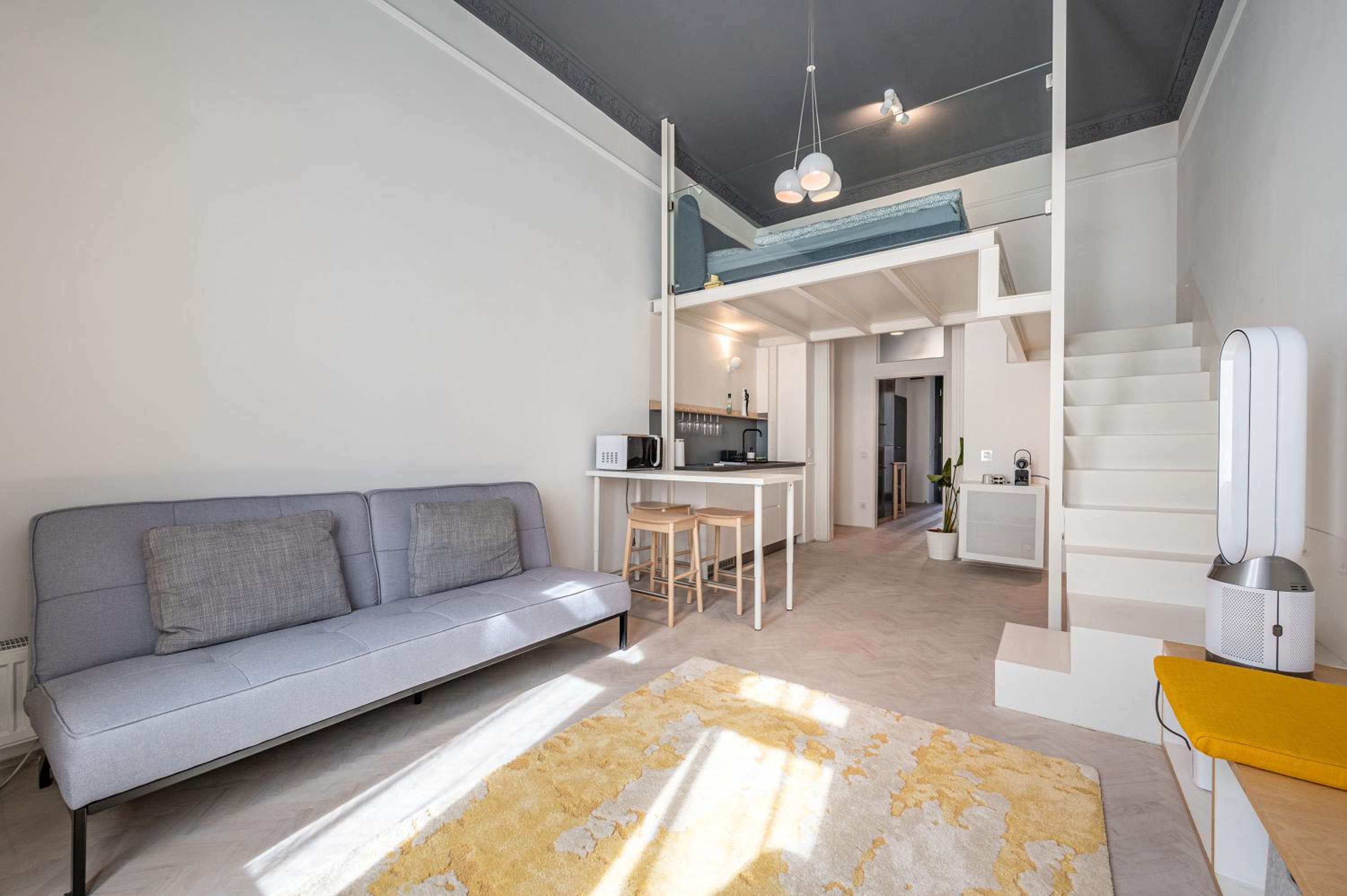 Soho Apartments