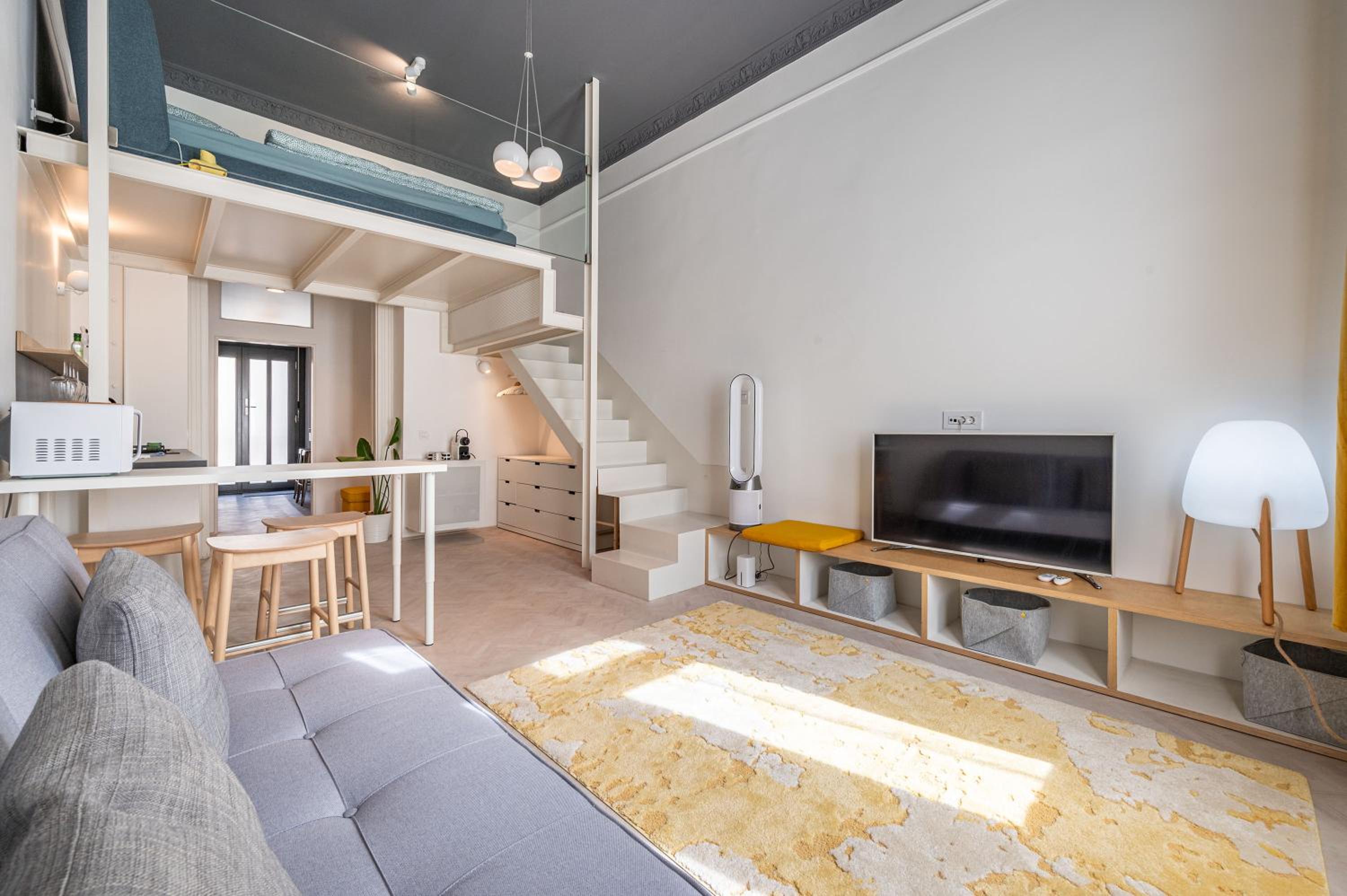 Soho Apartments