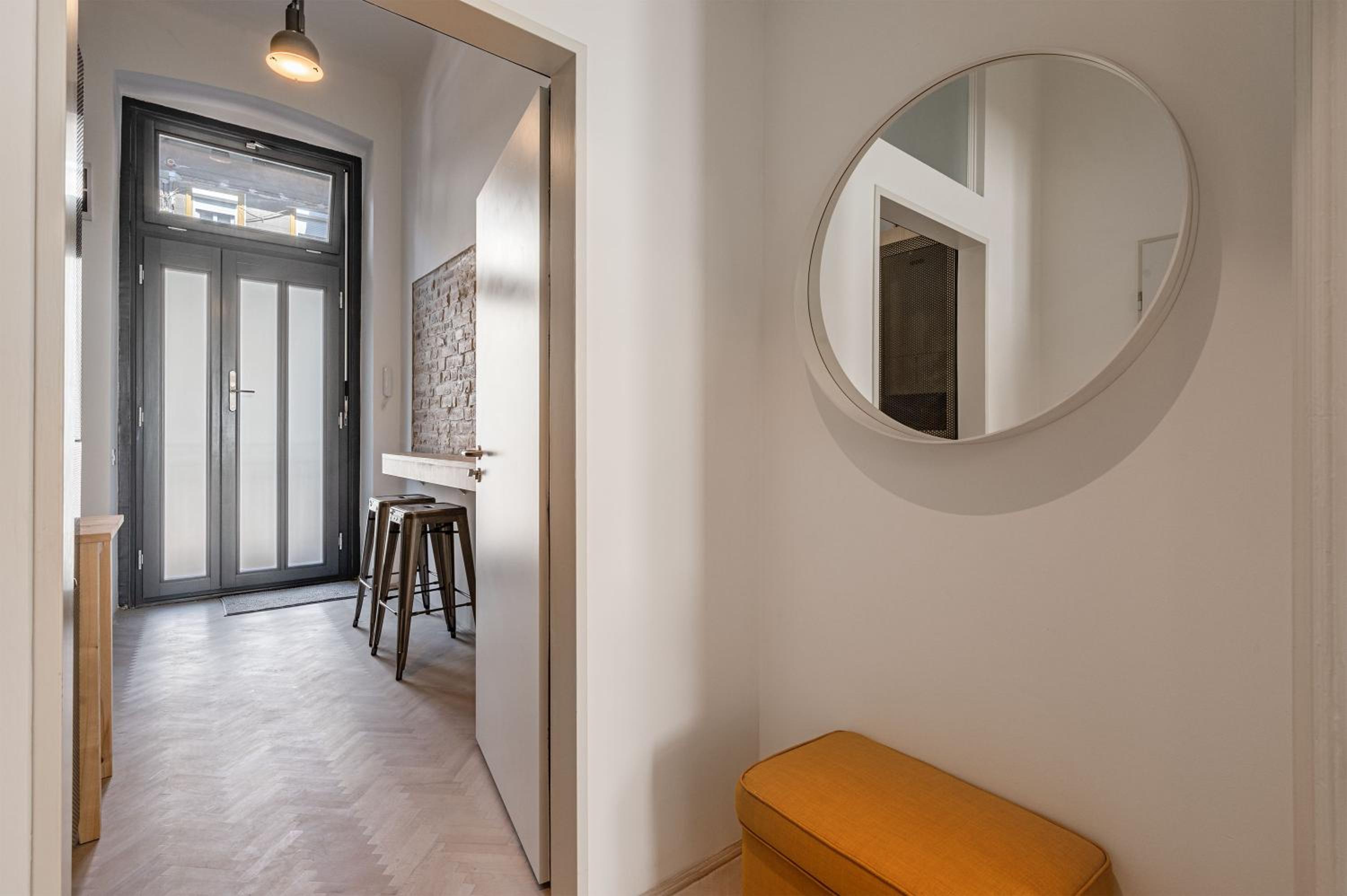 Soho Apartments