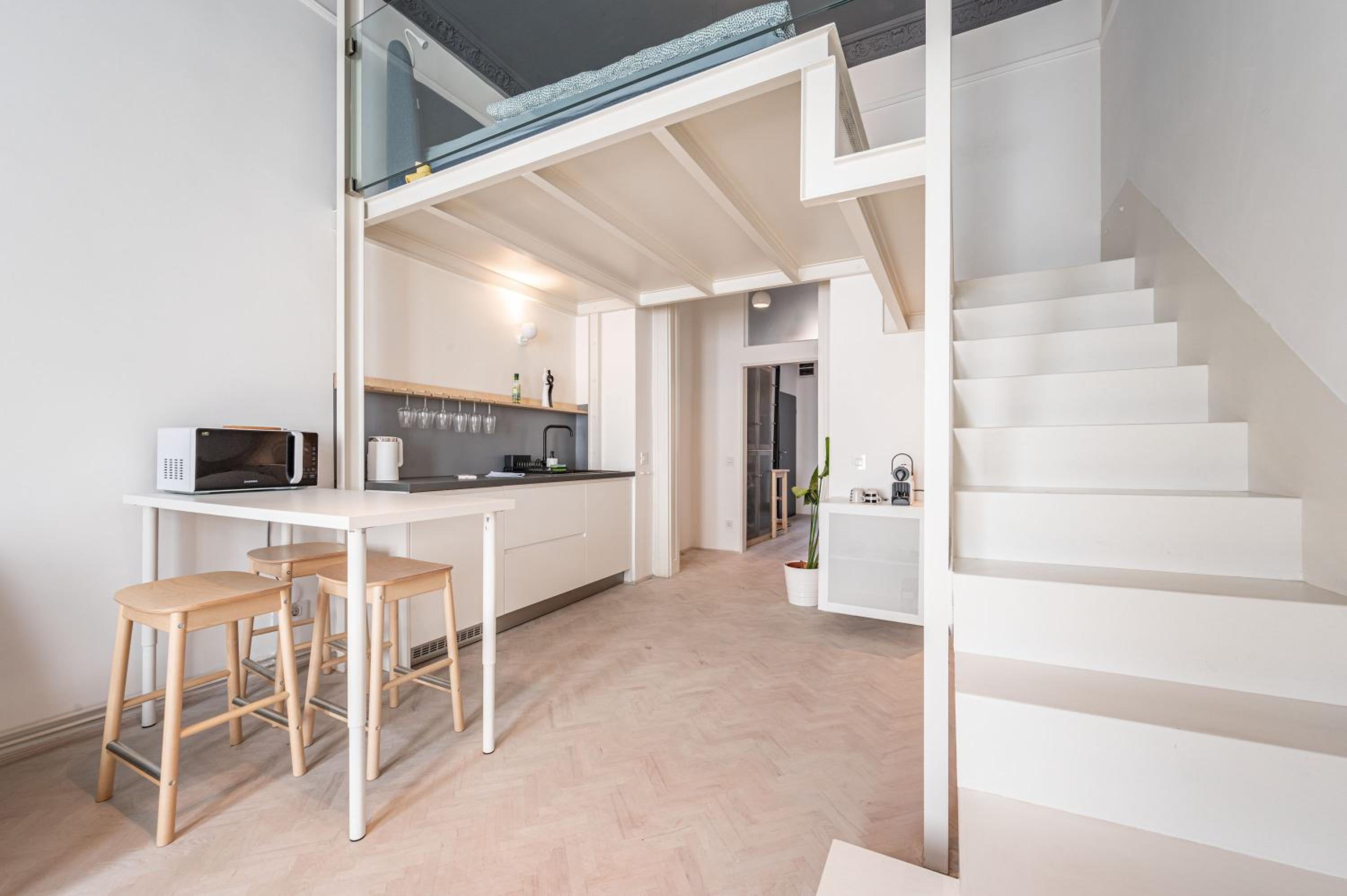 Soho Apartments
