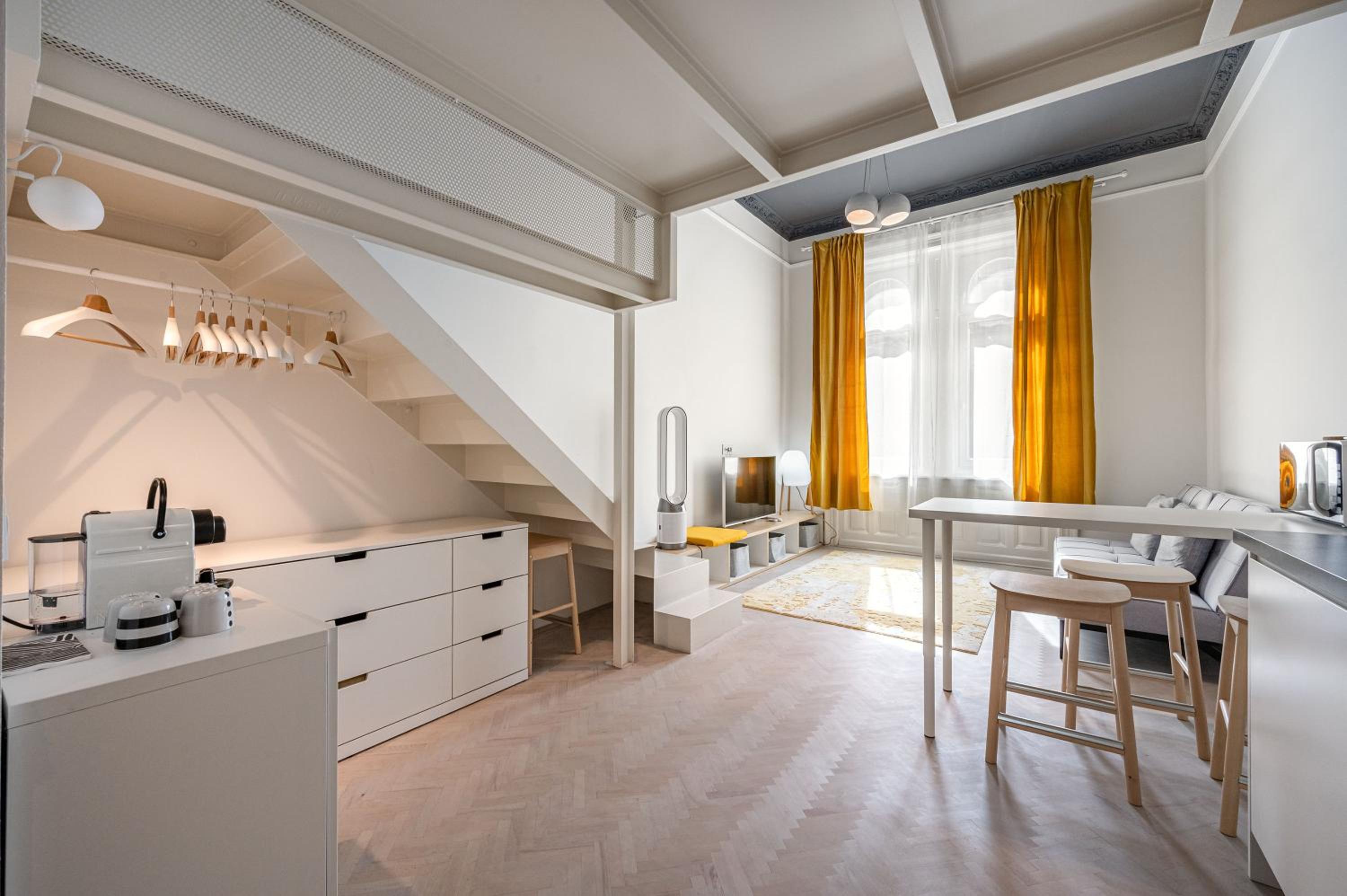 Soho Apartments