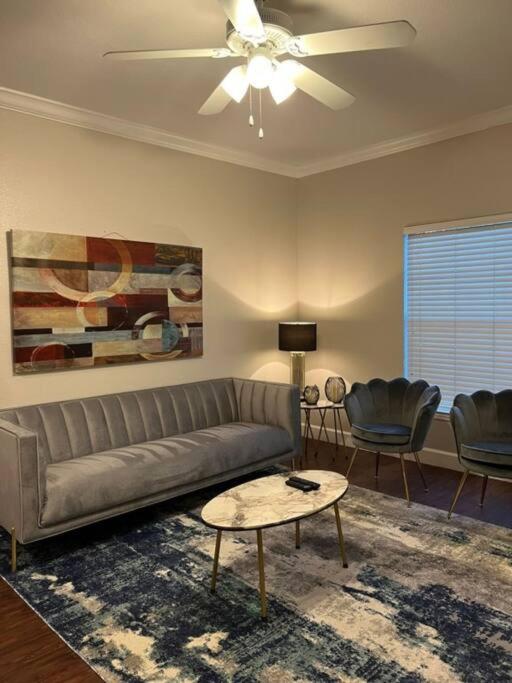 3 BEDS Lucaya Village 10 minutes to Disney parks